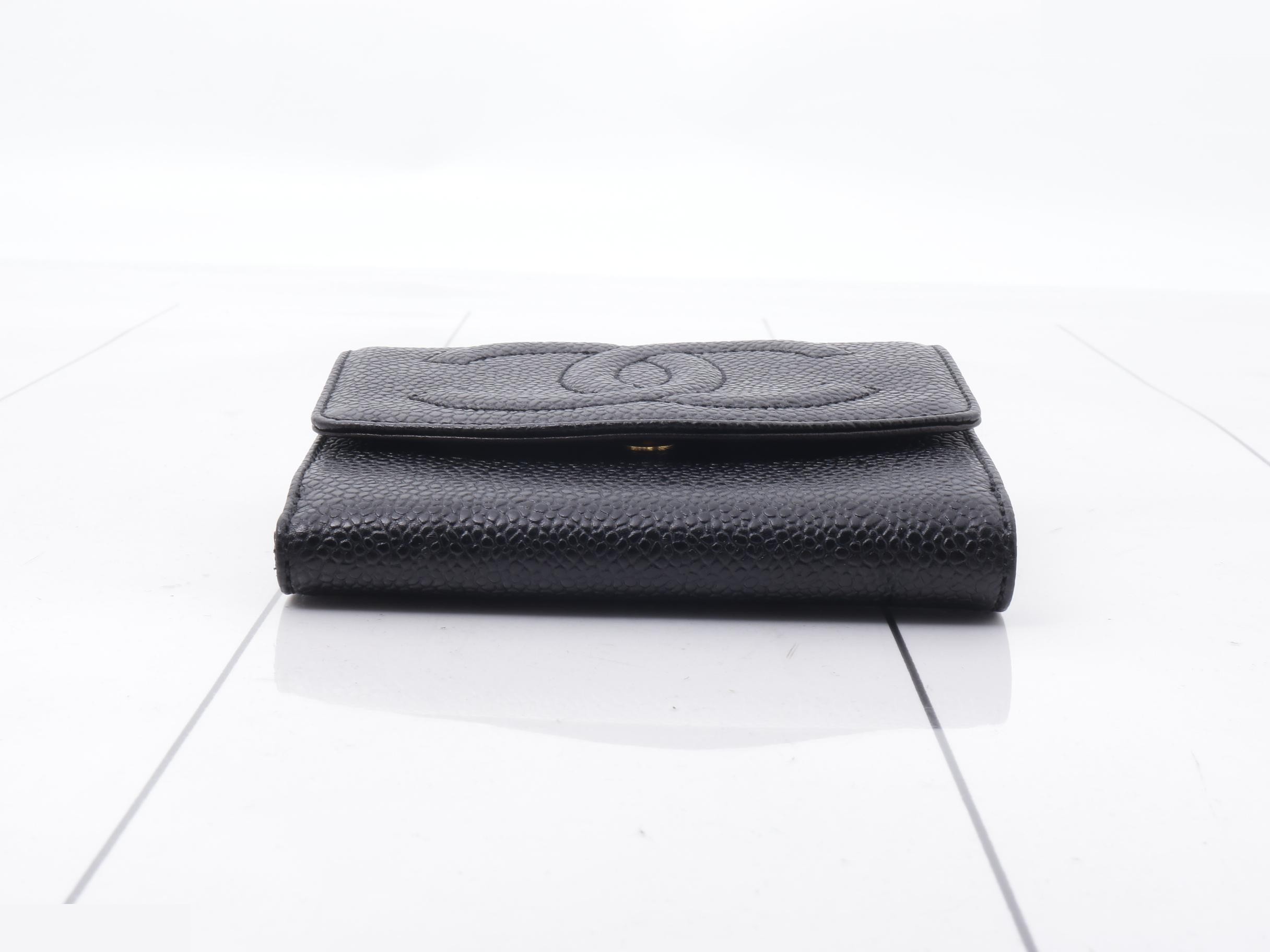 Caviar leather (bag) and wallet, series 5, bi-fold. — view 3