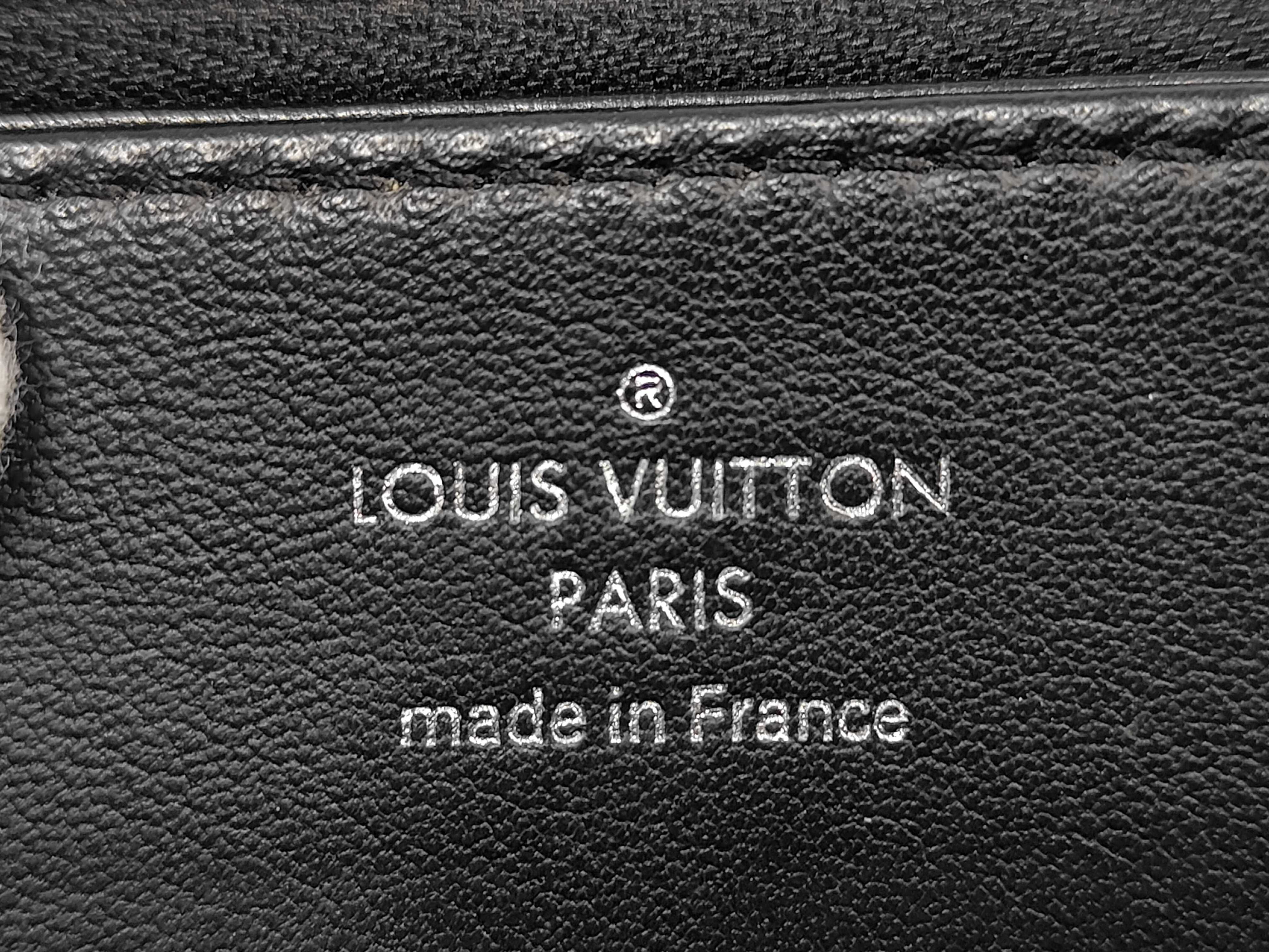 Mahina Zippy Wallet Noir TN0240 Wallet — view 9