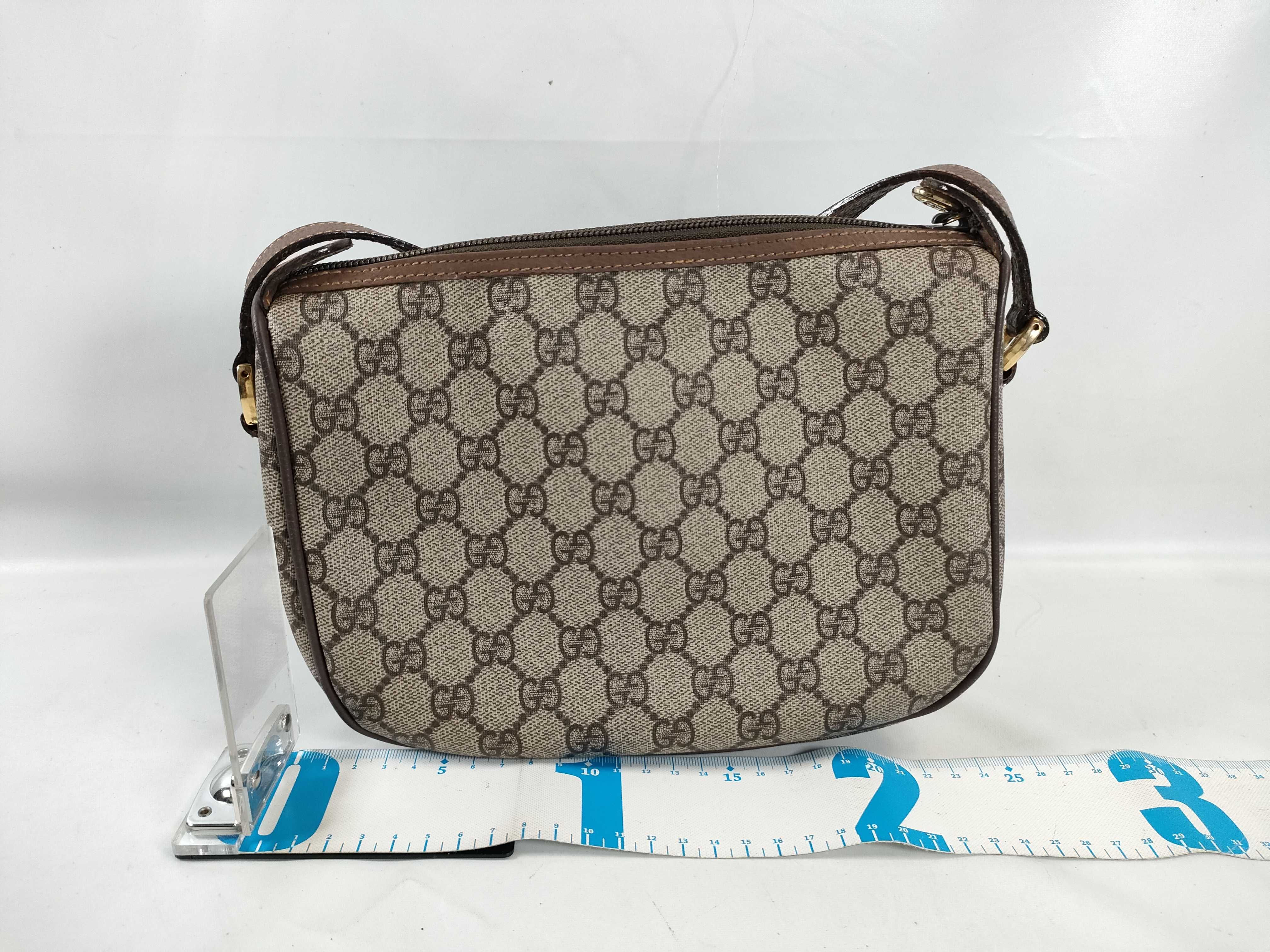 GG Supreme Shoulder Bag, Brown — view 2