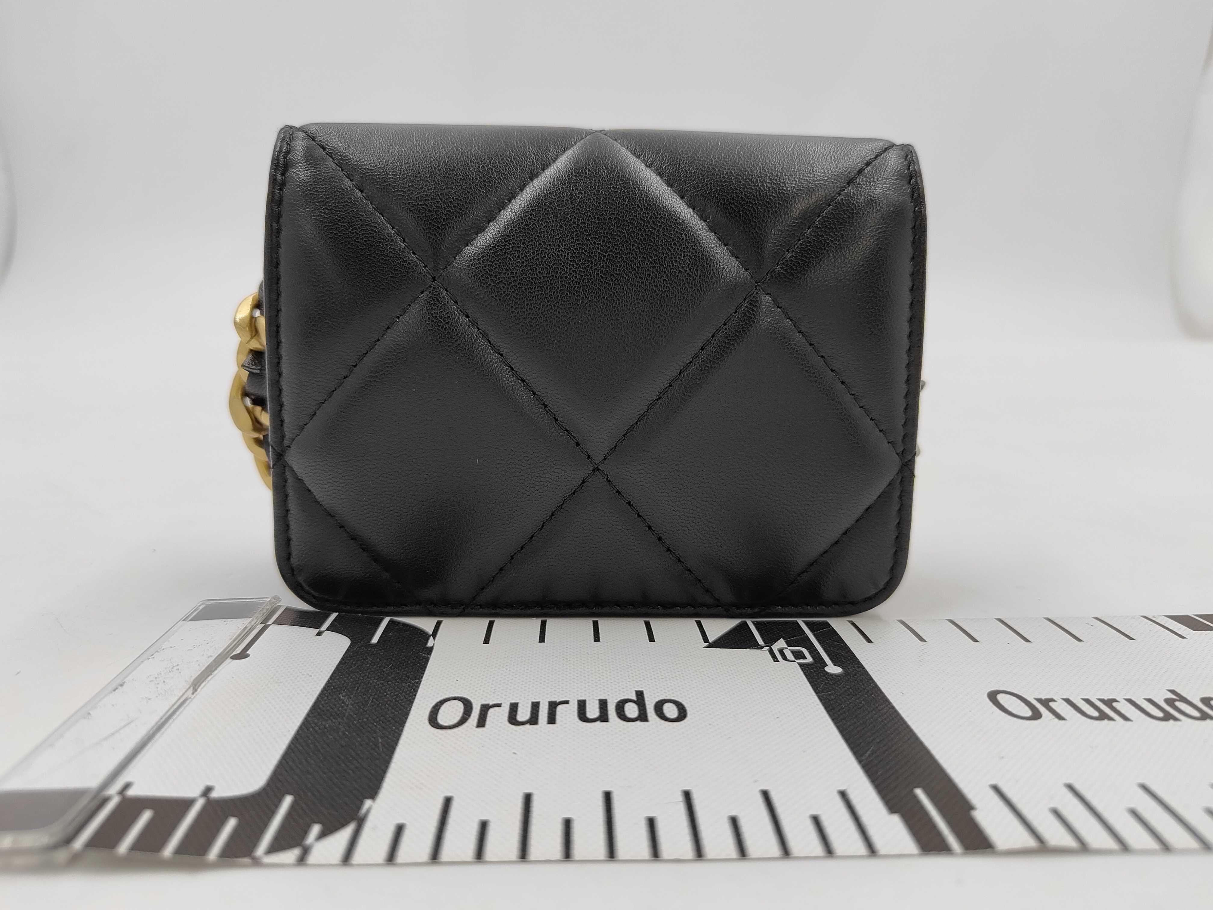 Matelassé Chain Shoulder Bag — view 2