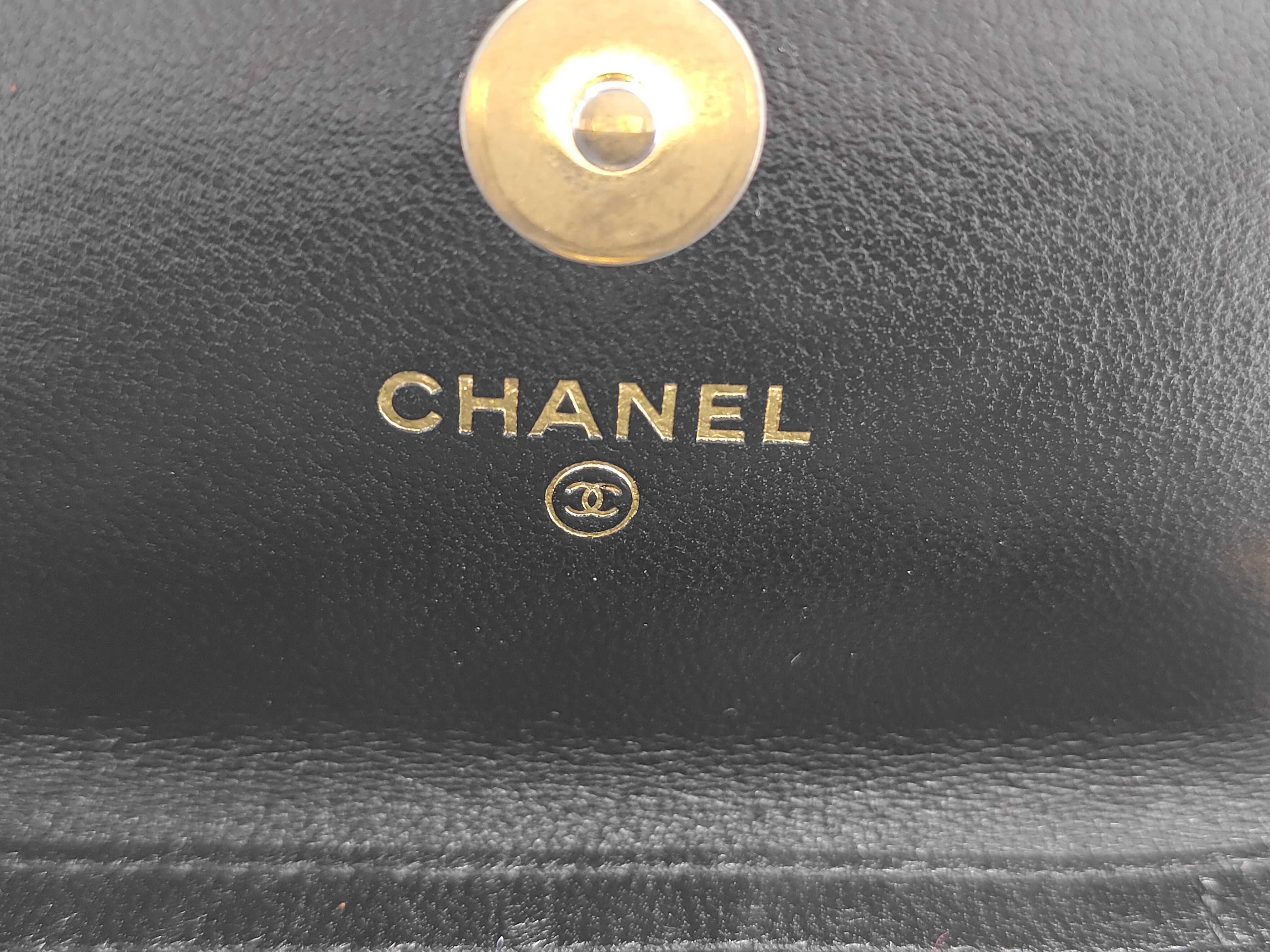 Matelassé Chain Shoulder Bag — view 9