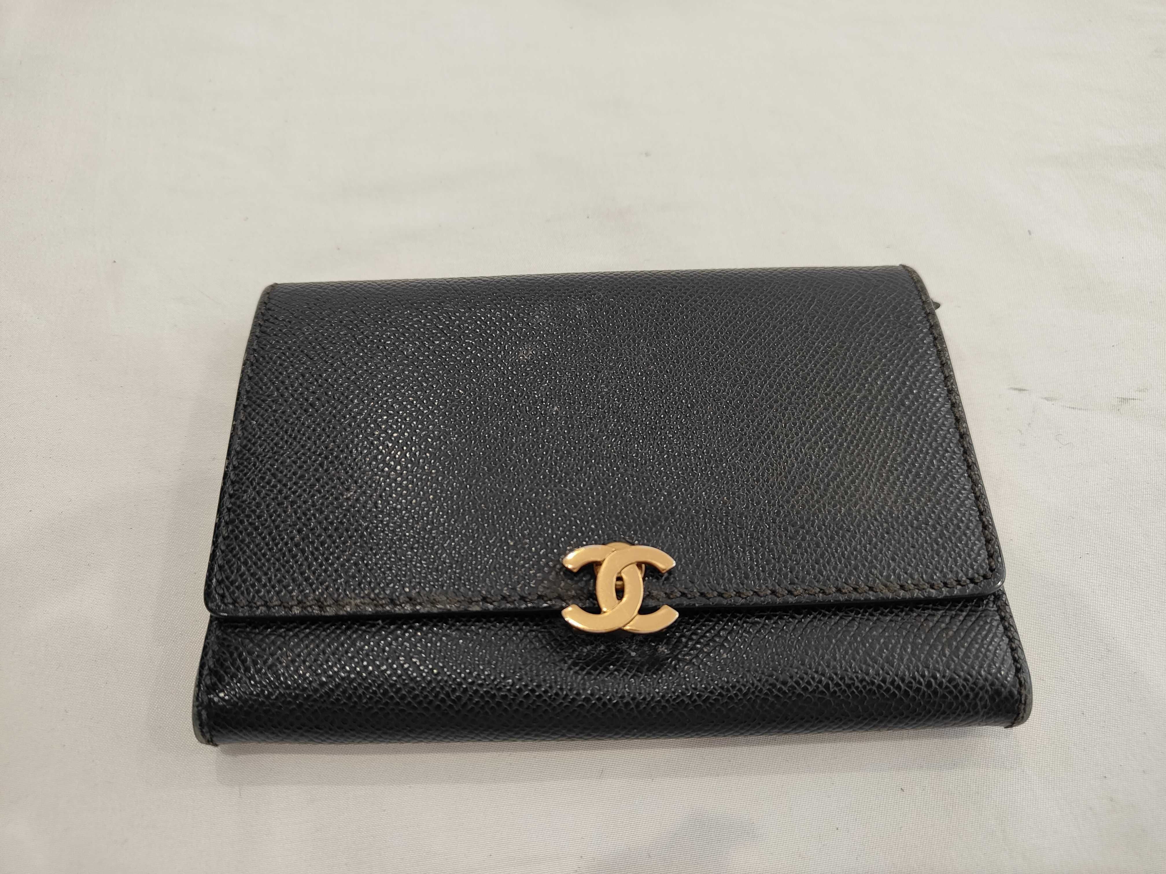 Calfskin Medium Wallet, Coco Design, Gold Hardware, Coin Purse
