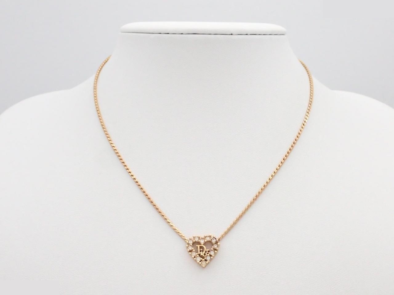 CD logo heart rhinestone necklace, gold, chain approximately 37cm — view 3