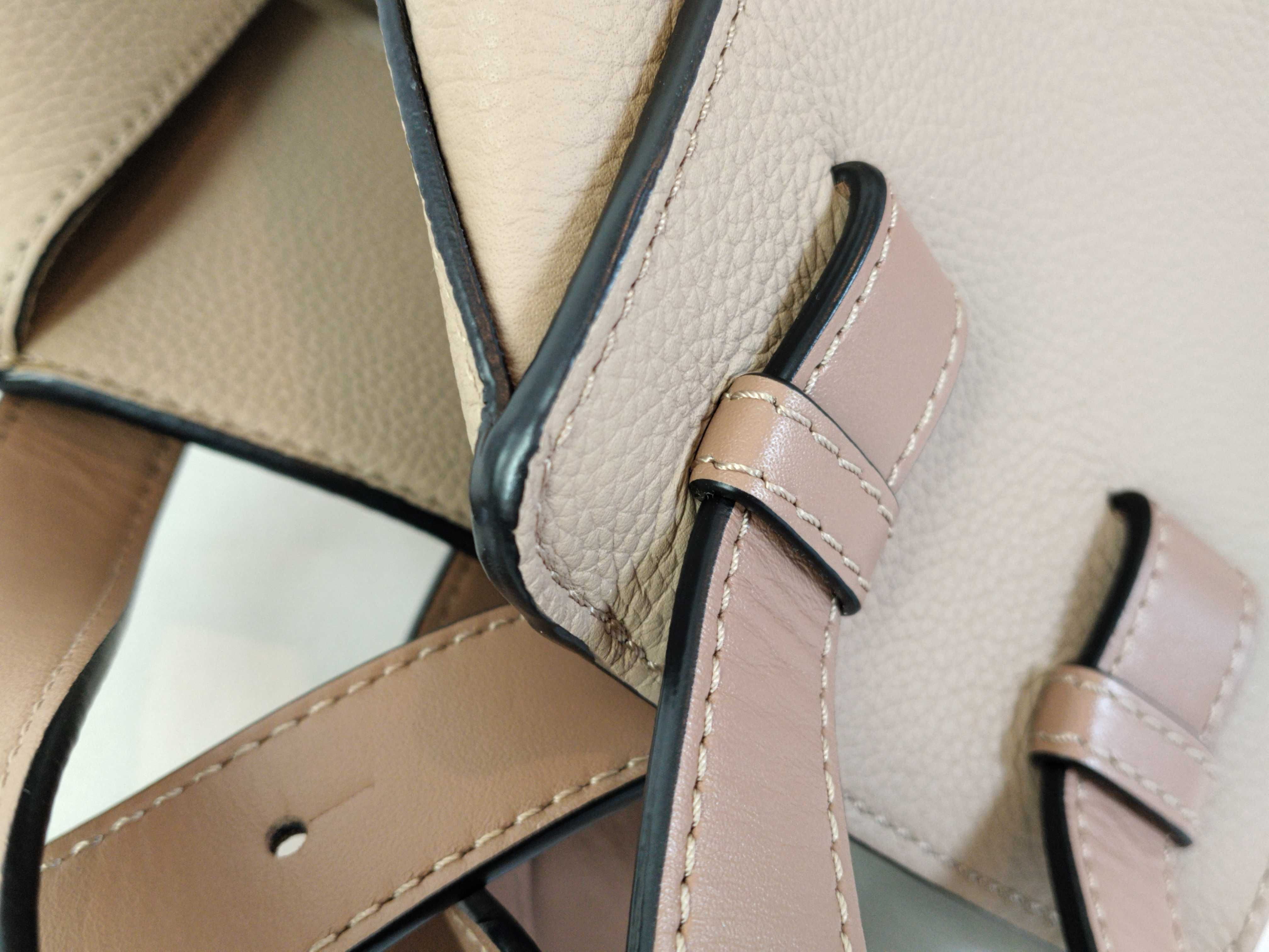 Hammock Small Leather 2-Way Handbag, Beige, 262306 (Shoulder Bag) — view 5