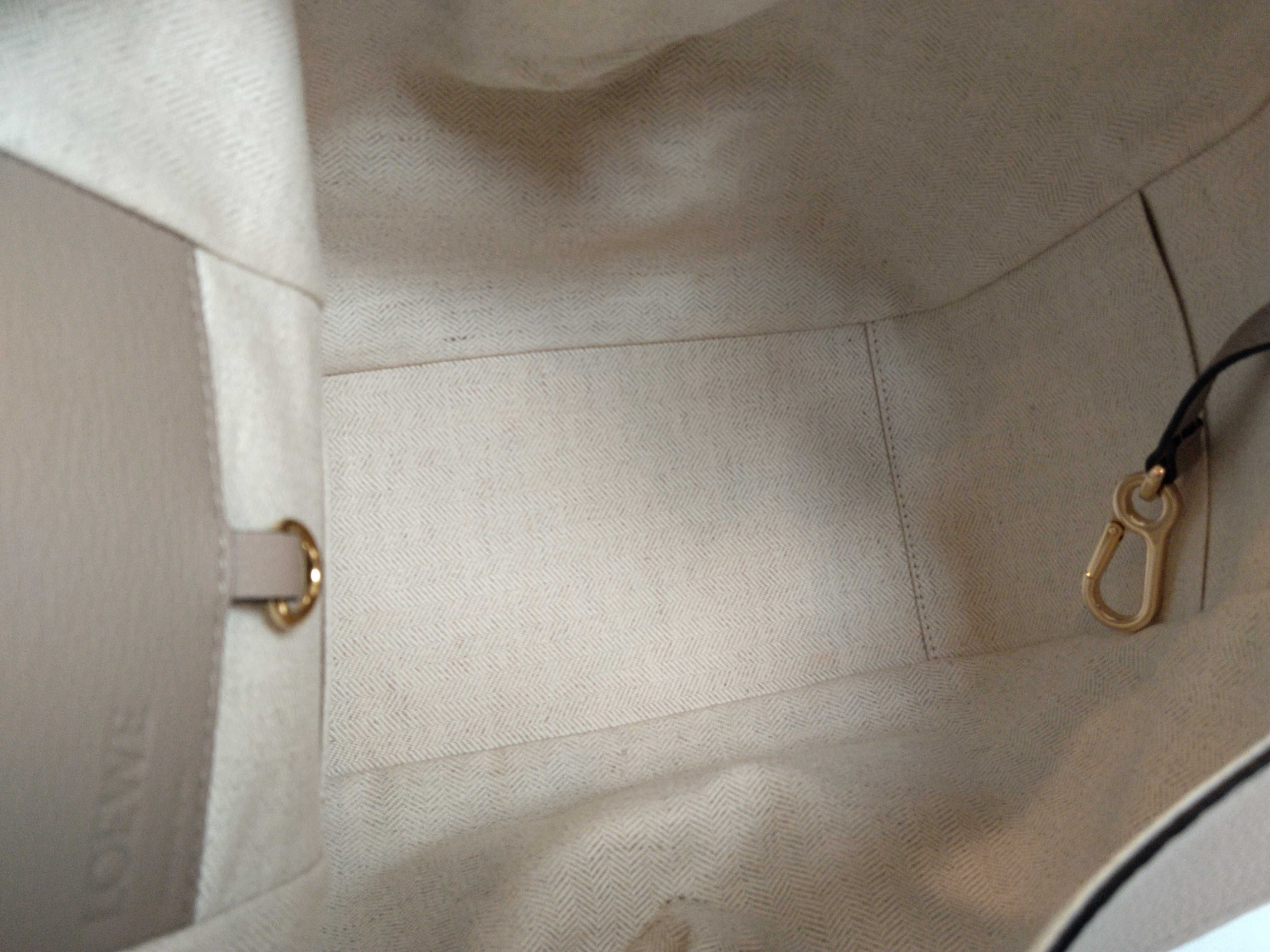 Hammock Small Leather 2-Way Handbag, Beige, 262306 (Shoulder Bag) — view 8