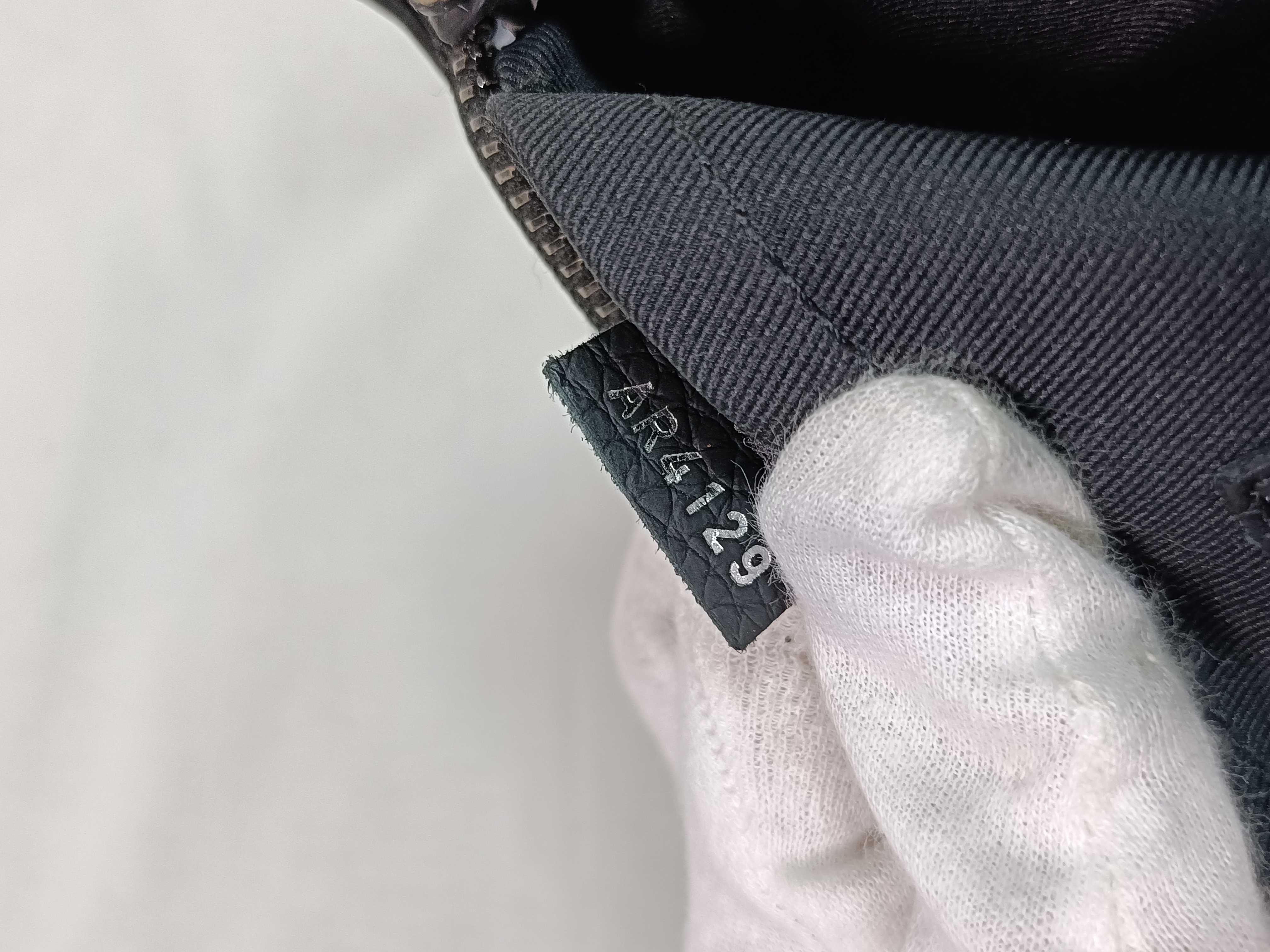 Triangle Messenger Taurillon Shoulder Bag — view 5