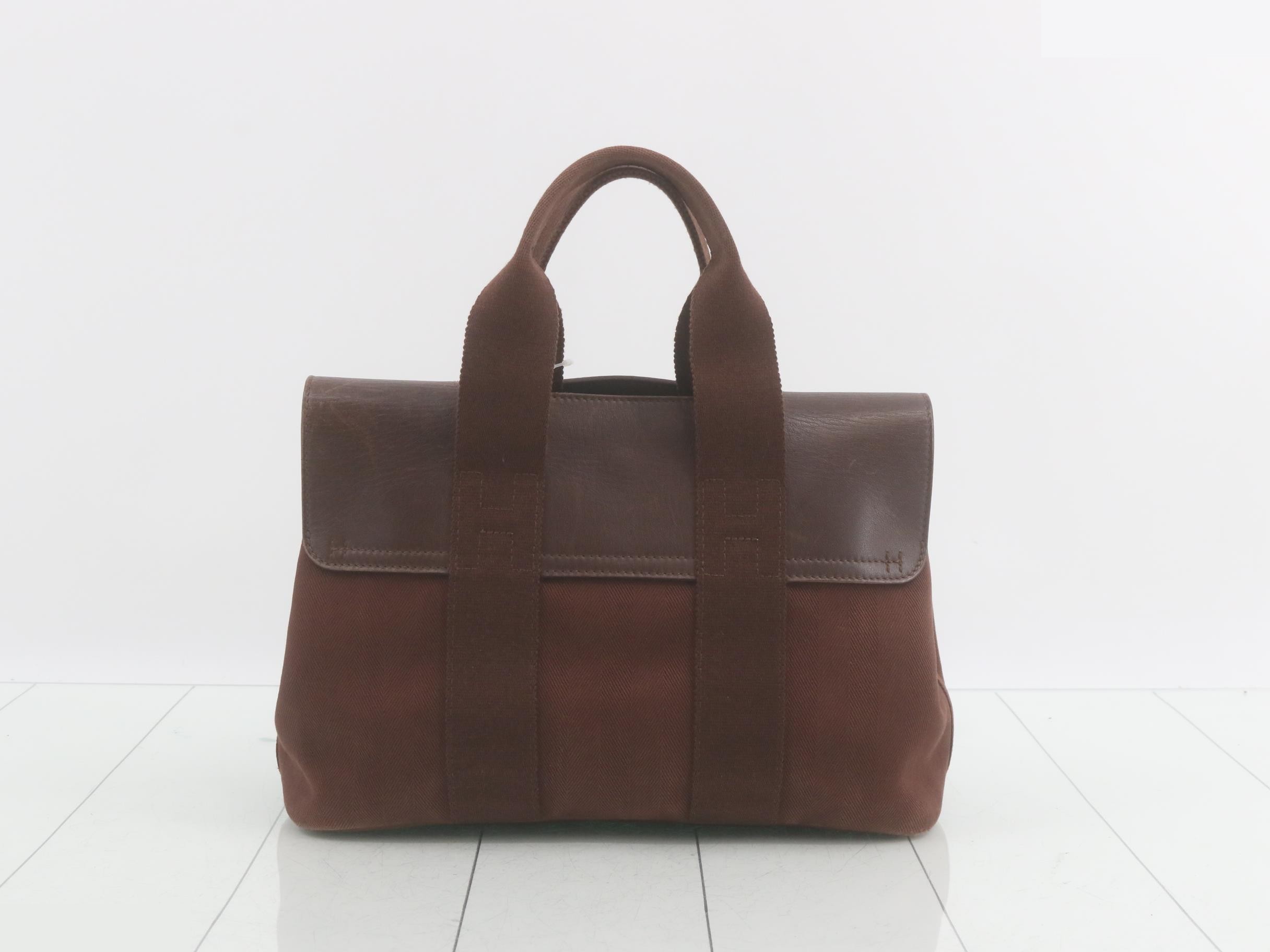 handbag — view 2