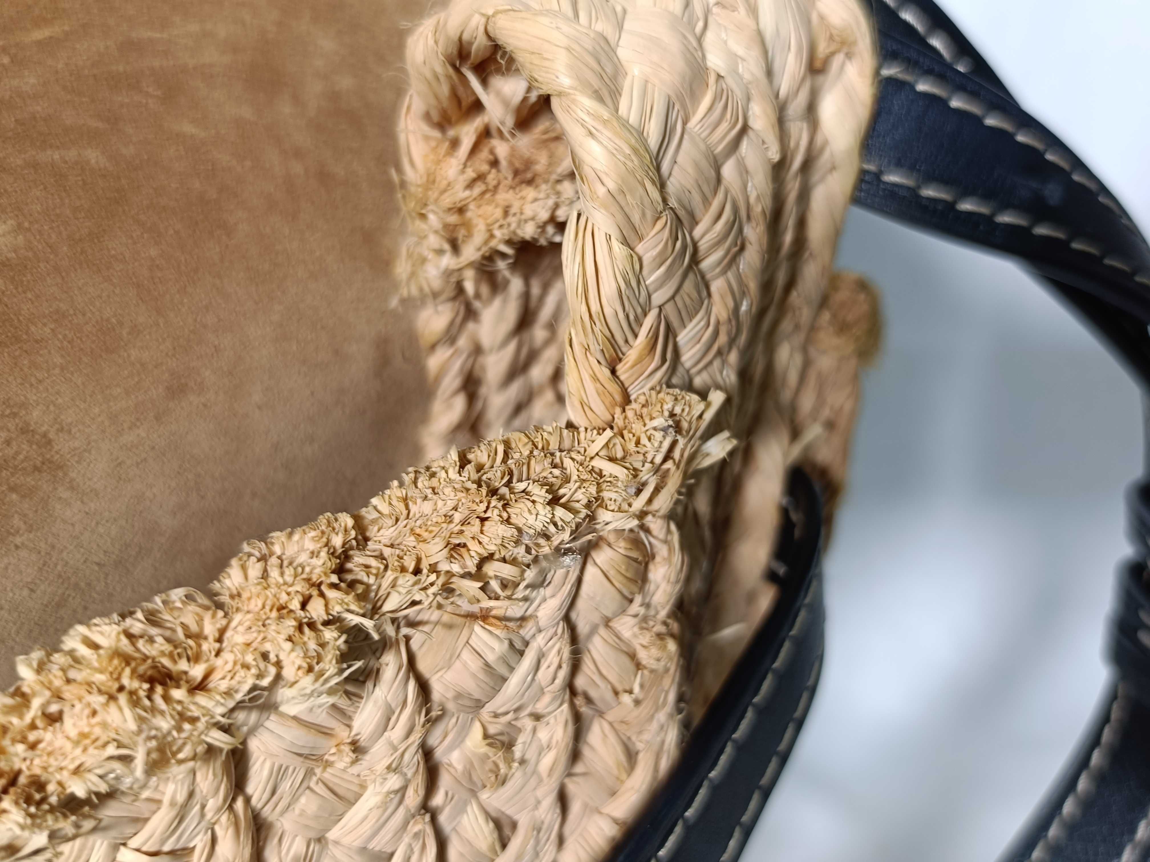 Minigate Raffia x Leather Shoulder Bag Beige x Black Shoulder Bag — view 12