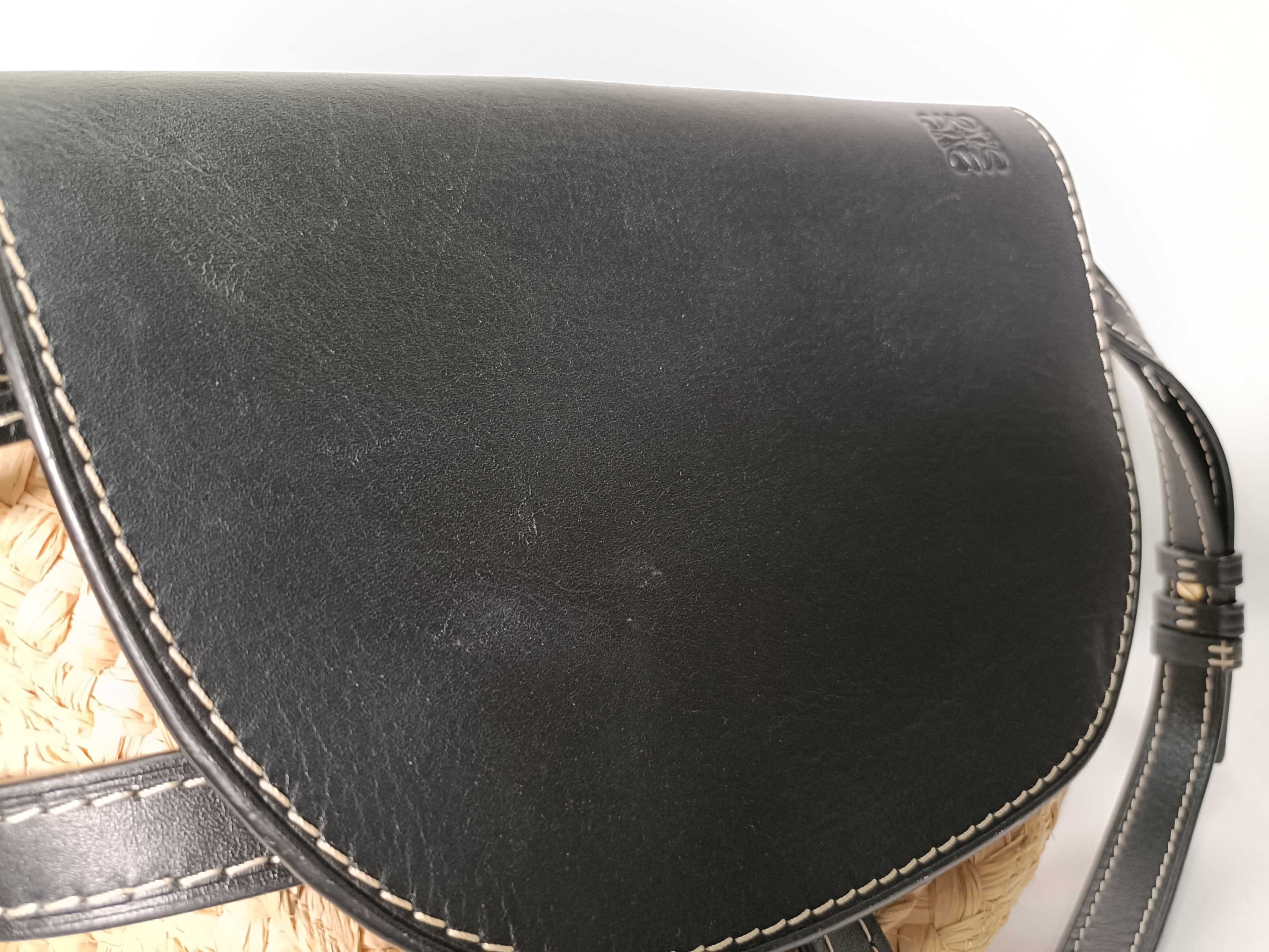 Minigate Raffia x Leather Shoulder Bag Beige x Black Shoulder Bag — view 8