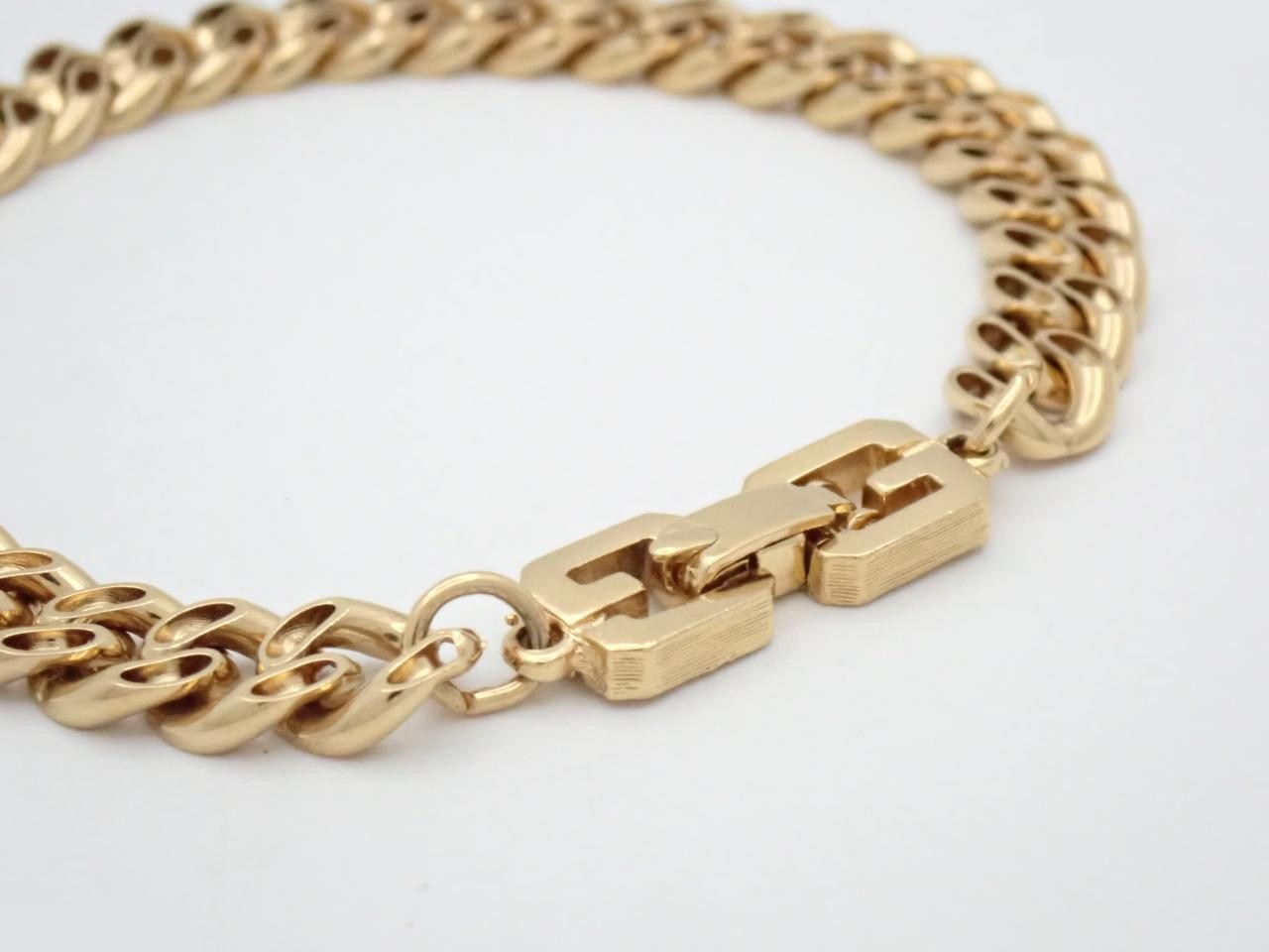 Gold bracelet, wrist size approximately 19cm — view 3
