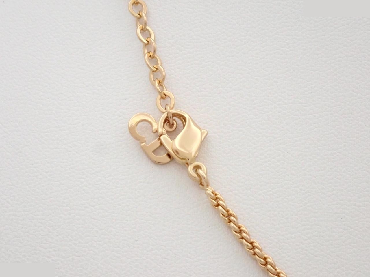 Other lines: Precious metals, necklaces, pendants — view 2