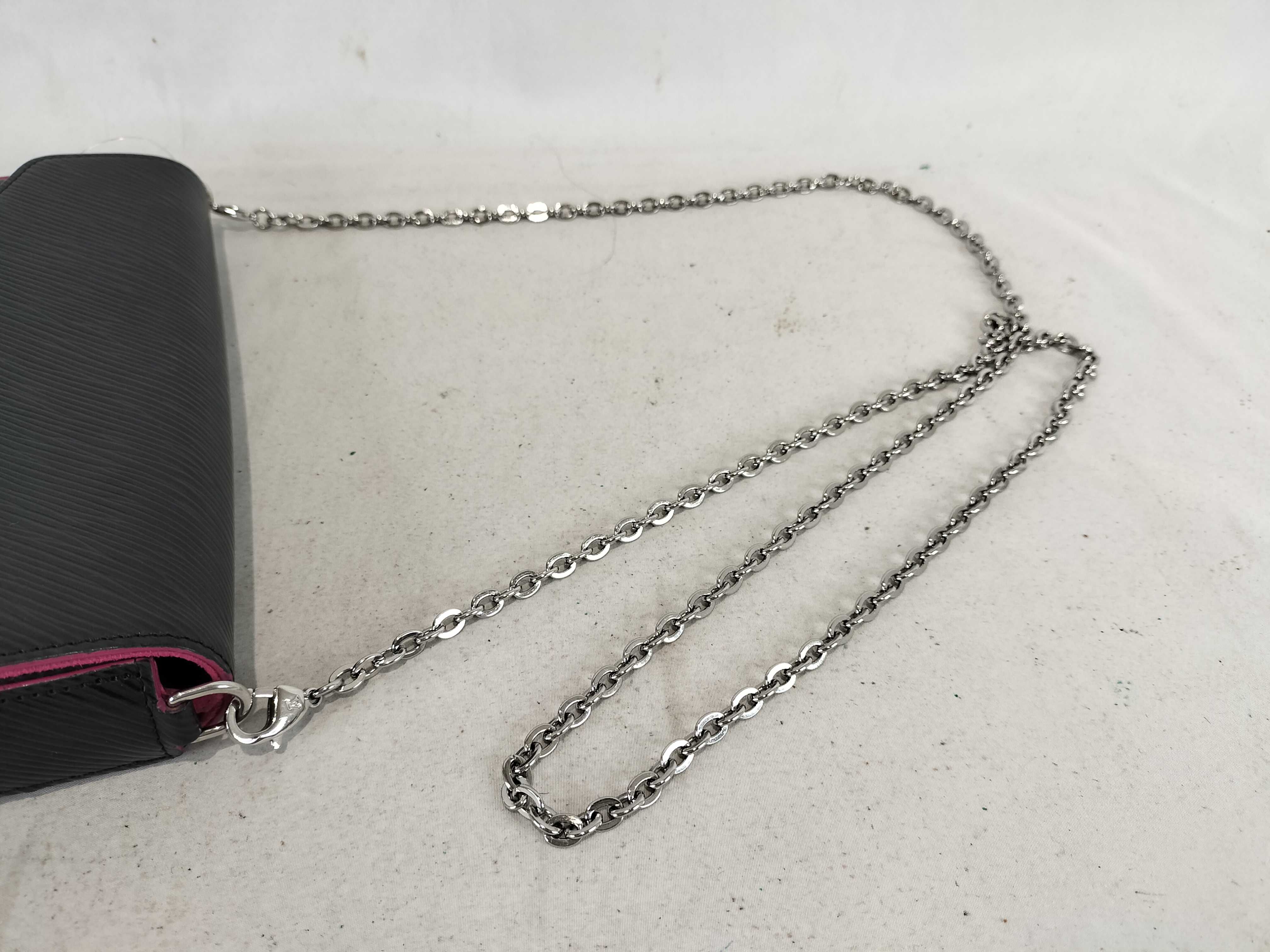 Epi Pochette Felicie Shoulder Bag — view 3