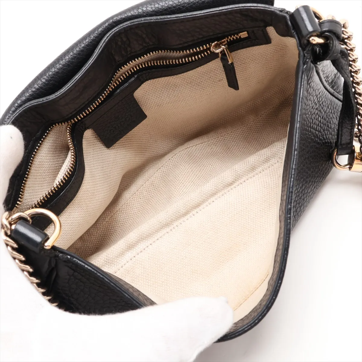 Soho 336752 Leather Chain Shoulder Bag, Black — view 6