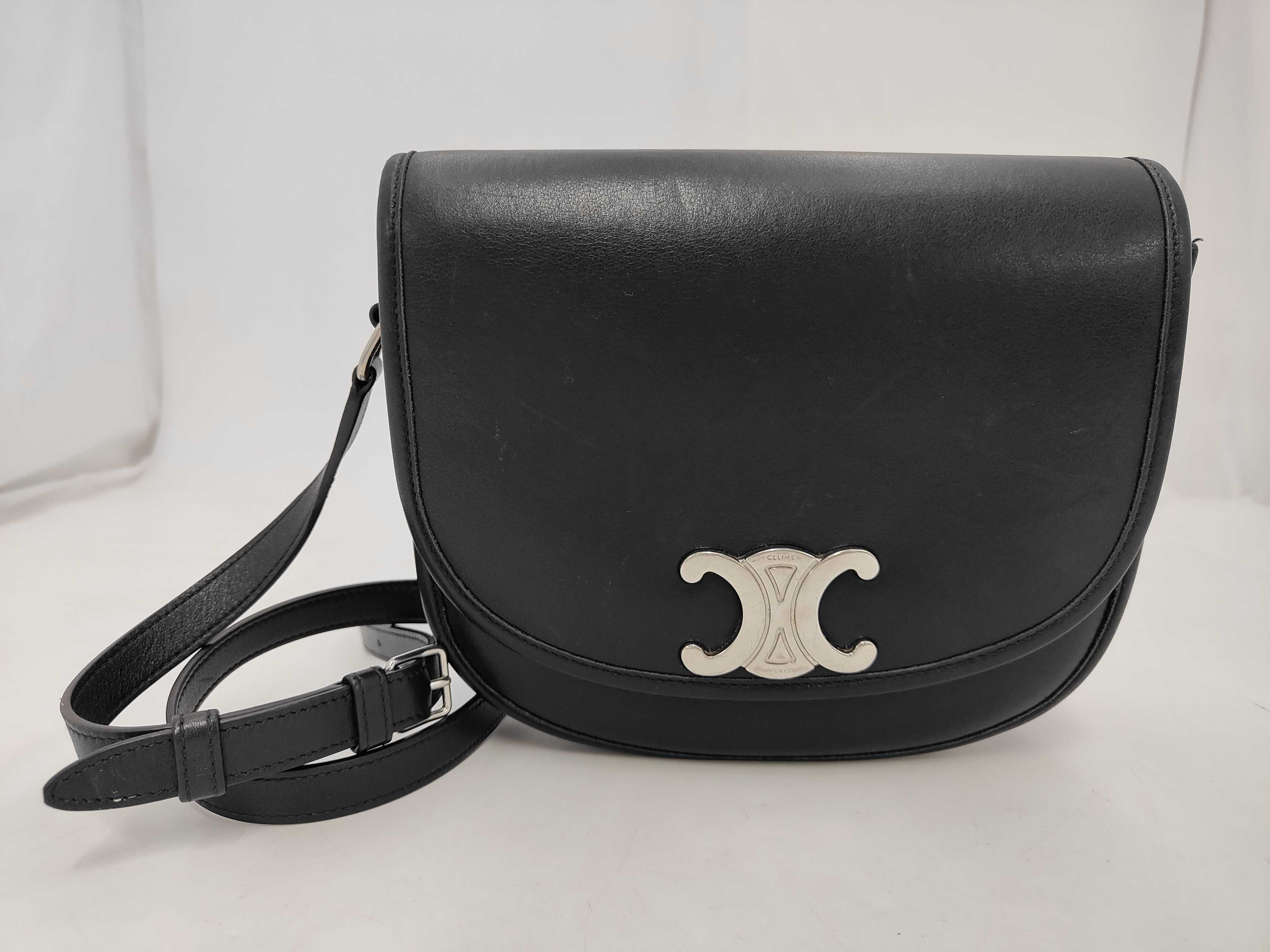 Medium Buzas Triomphe Leather Black Shoulder Bag