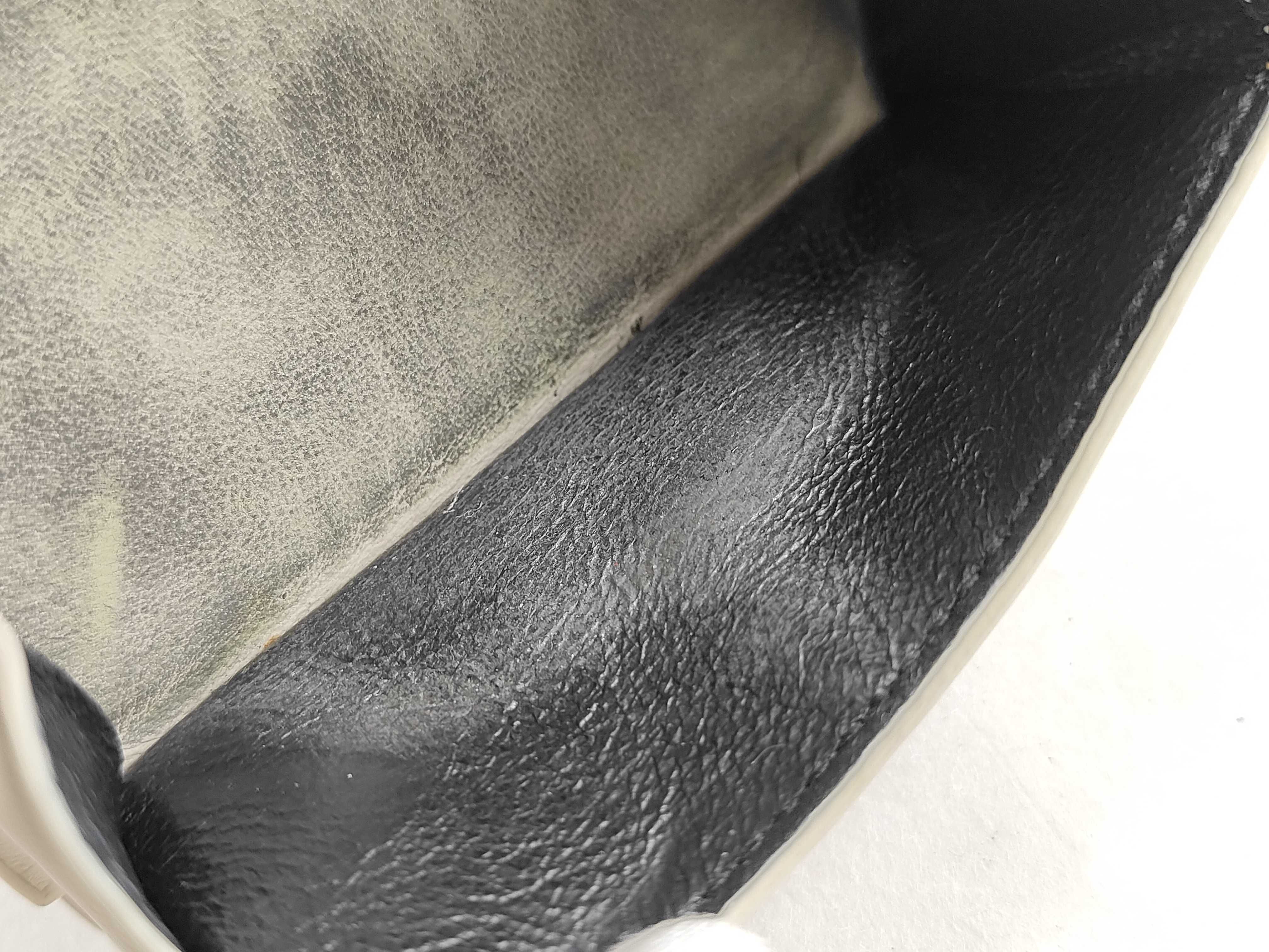 Trifold Wallet Logo Leather Wallet — view 12