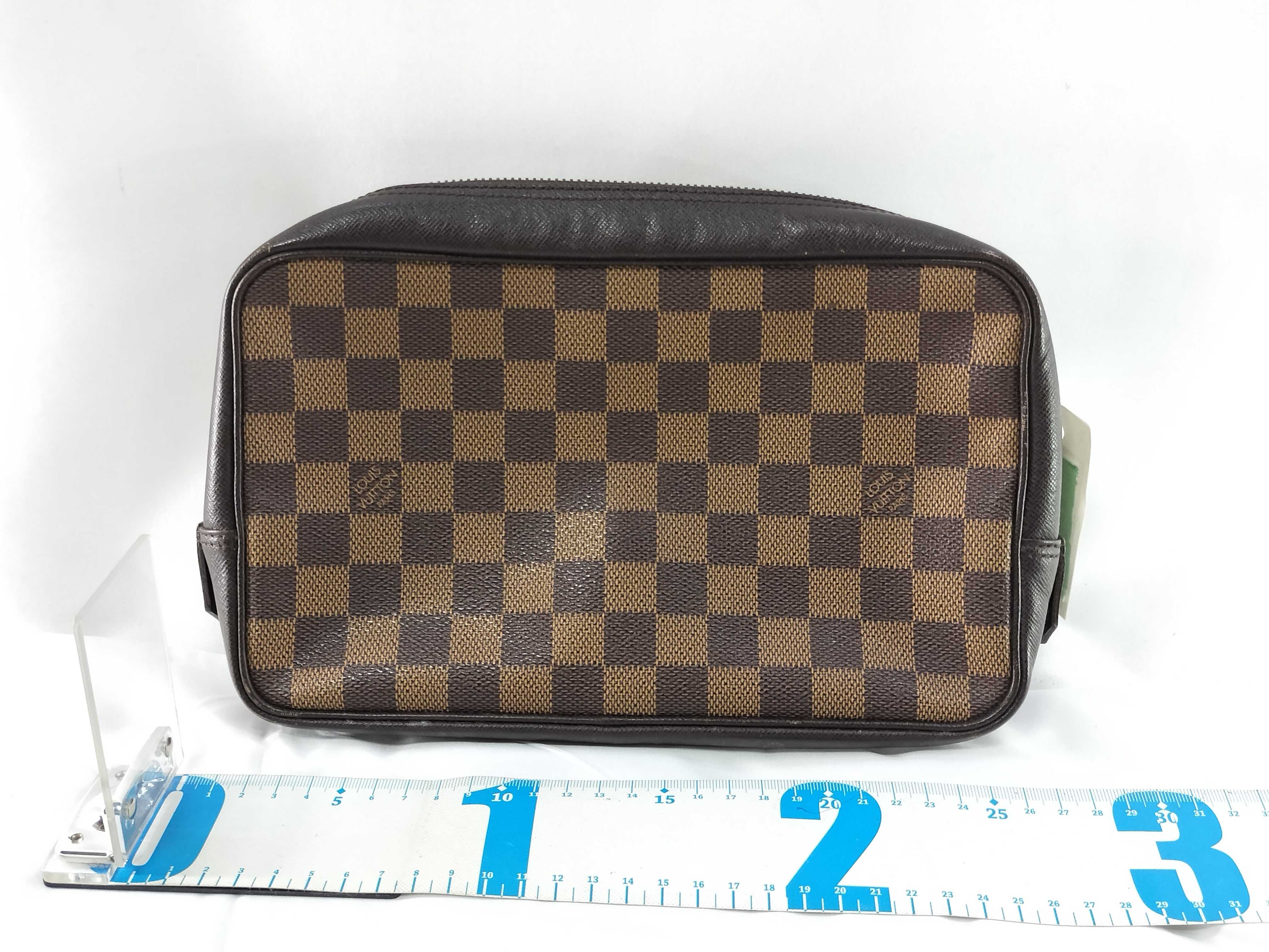Damier Trousses Toilette Second Bag — view 2