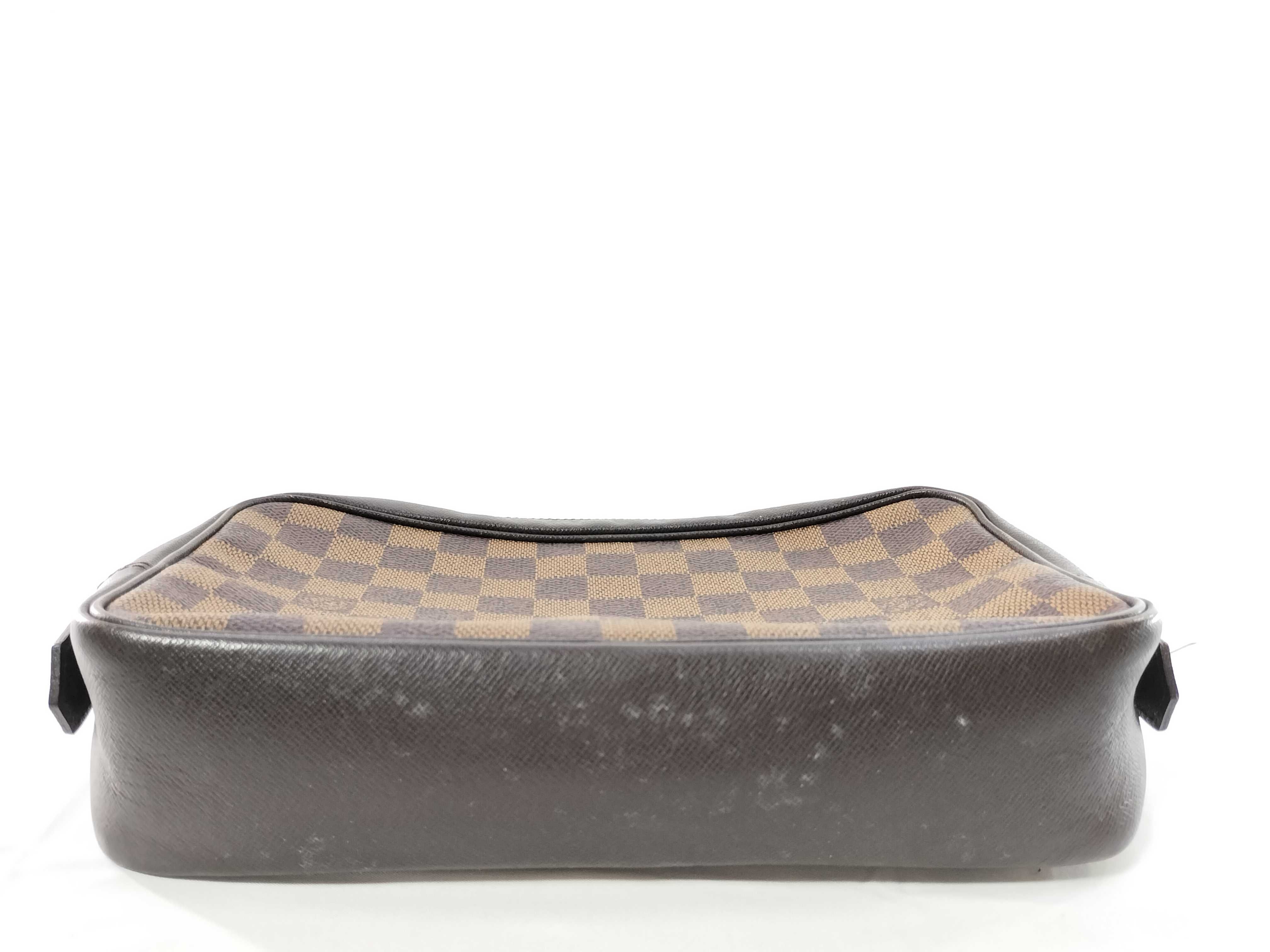 Damier Trousses Toilette Second Bag — view 3