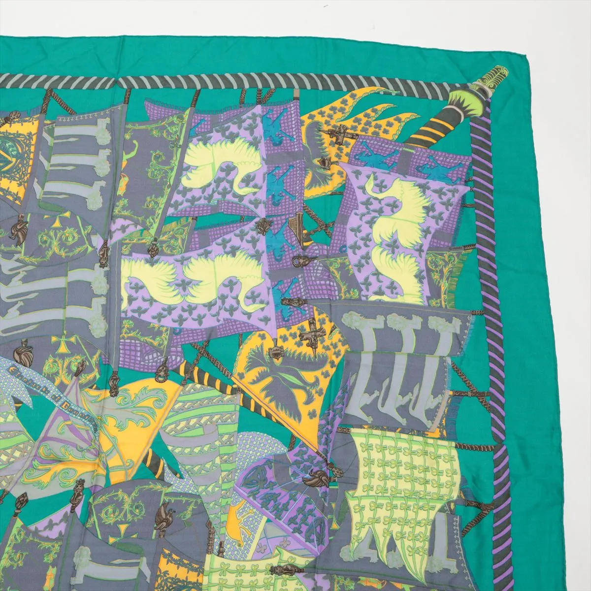 Carrége en ETENDARDS ET BONNIERES Stole Cashmere x Silk Emerald Green Thread — view 3