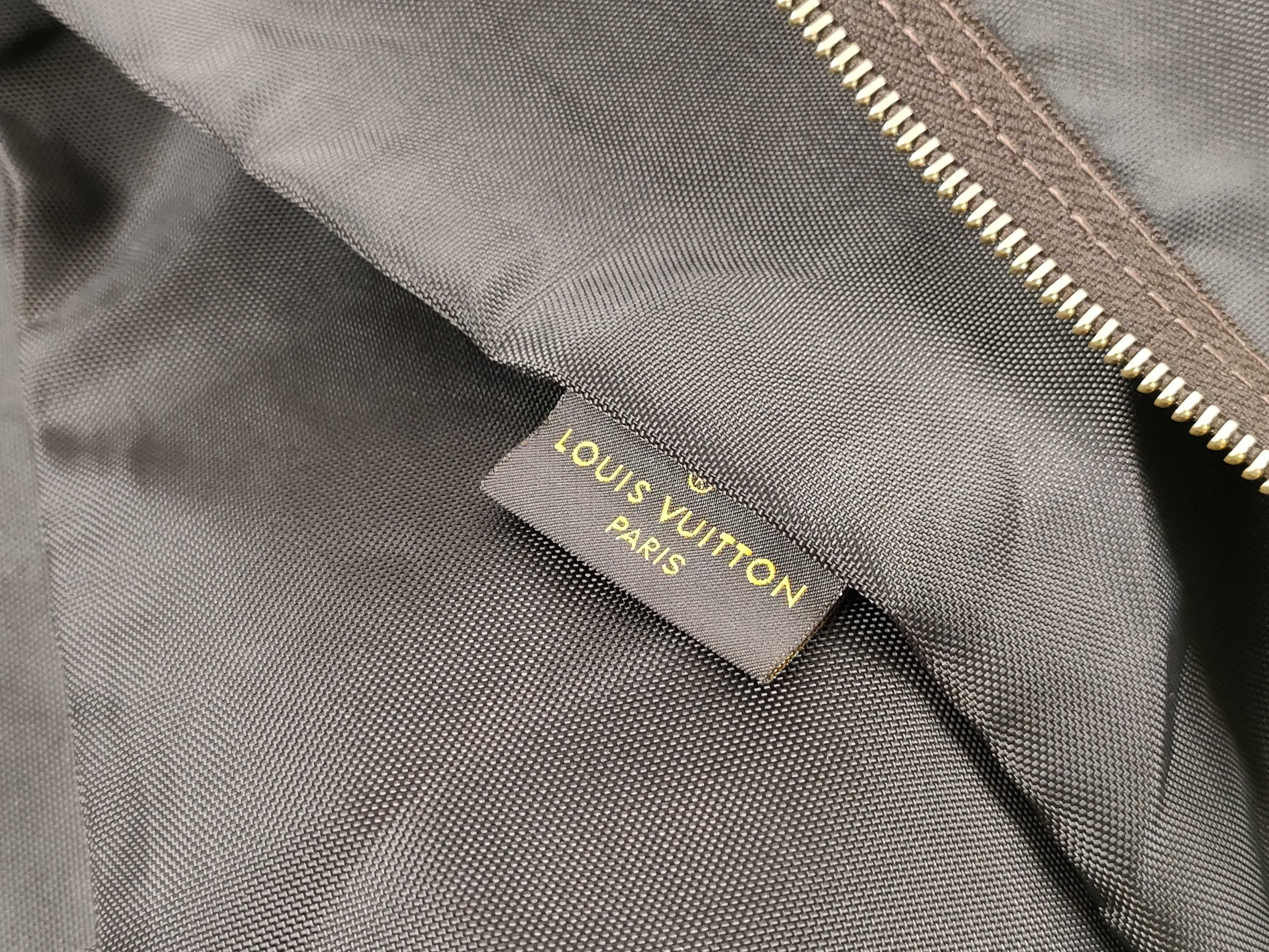 Garment Bag — view 7