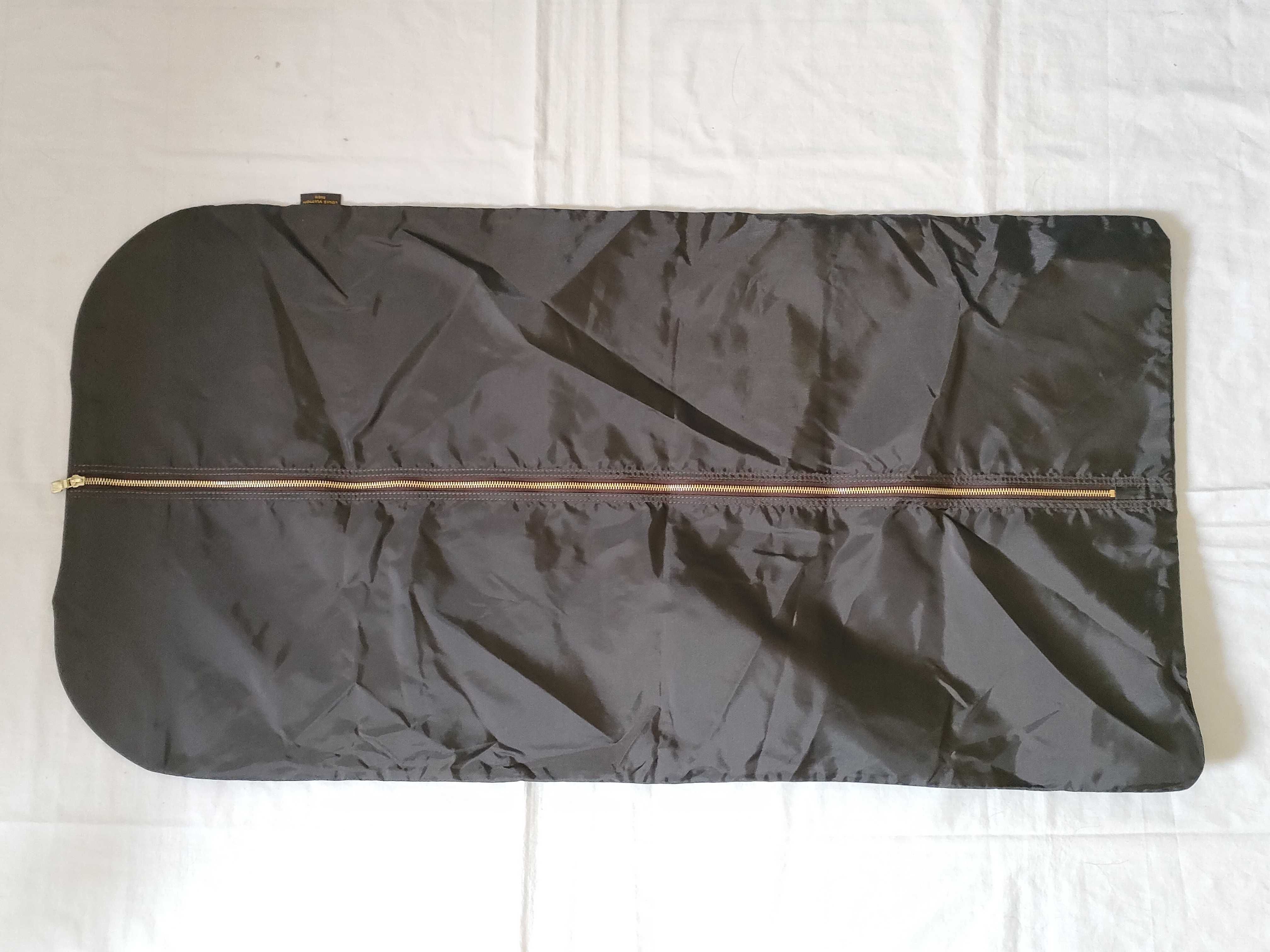 Garment Bag — view 10