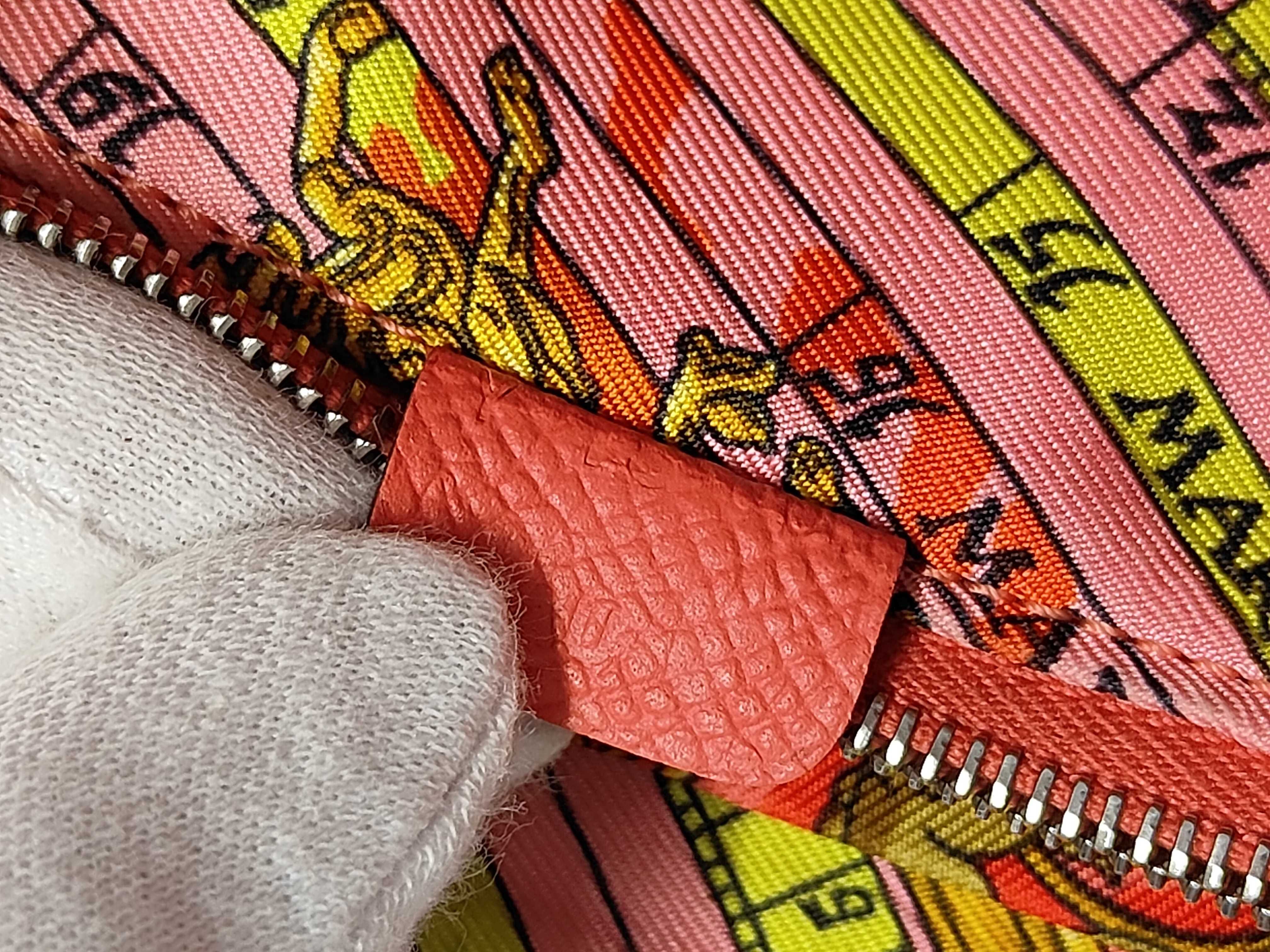 Azap Silk In Long Wallet (Y-shaped wallet) — view 10