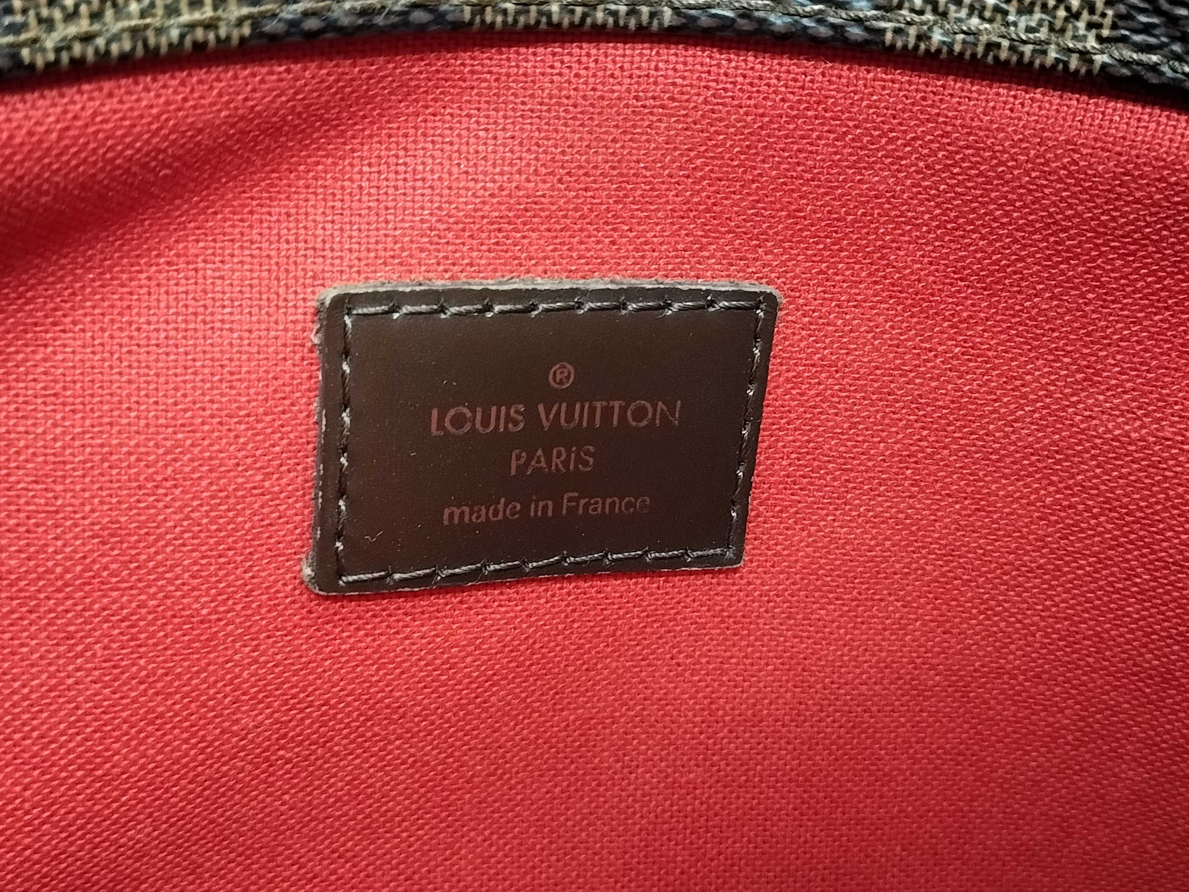 Damier Bloomsbury Shoulder Bag — view 14