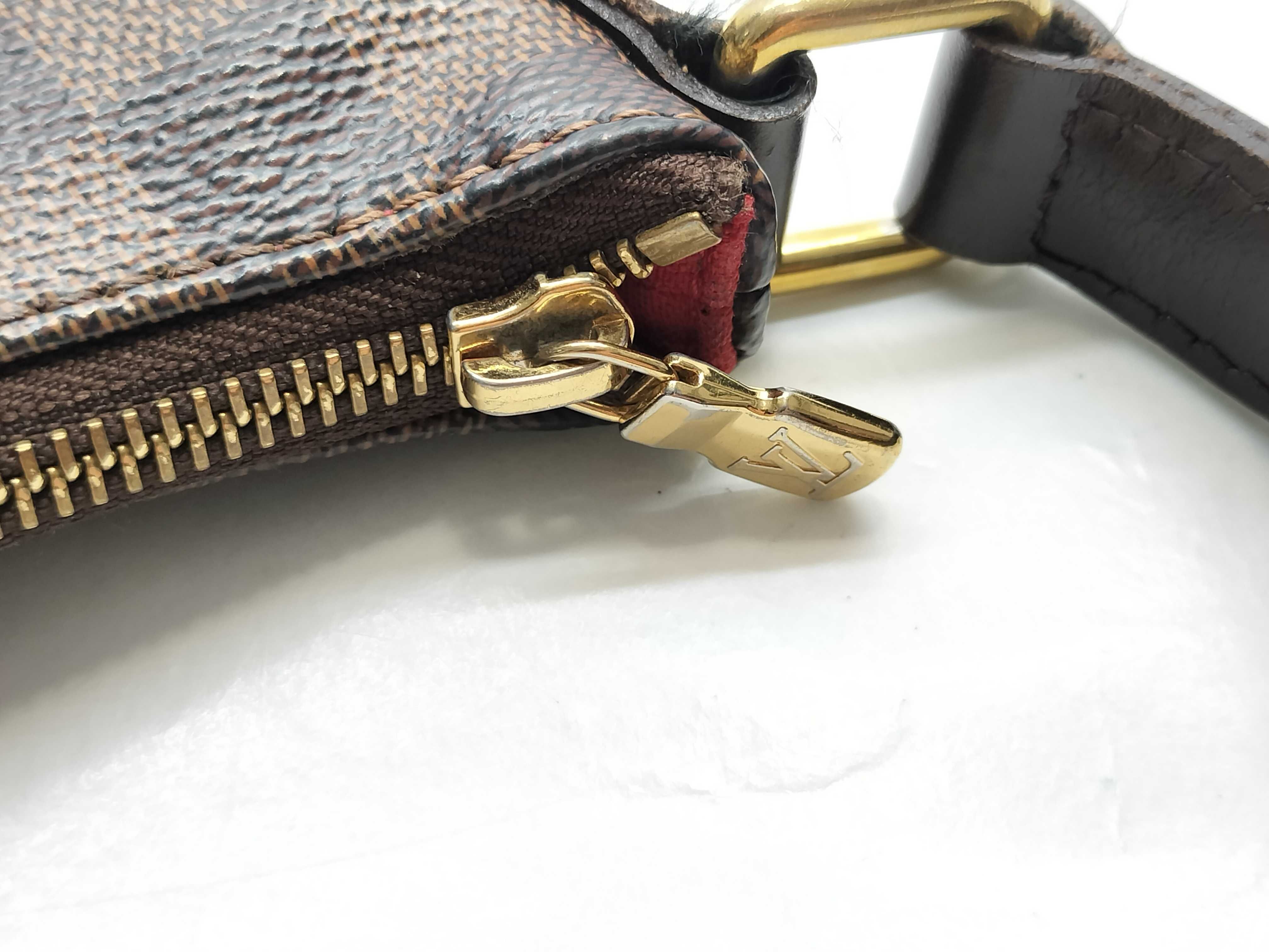 Damier Bloomsbury Shoulder Bag — view 9