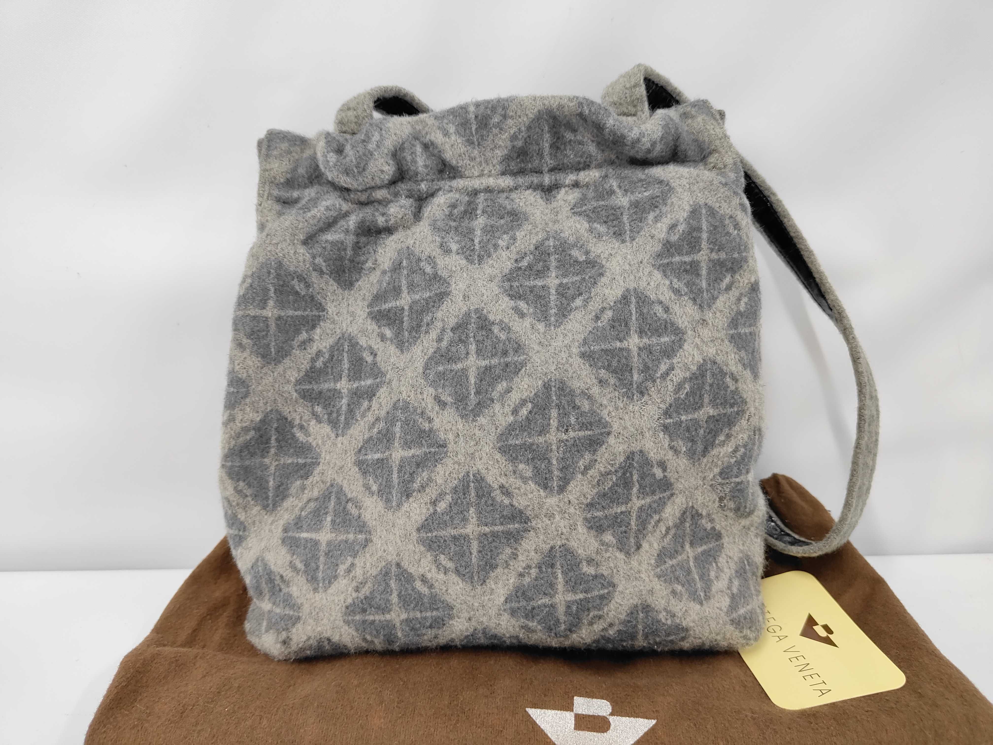 Shoulder Bag, Wool, Gray Shoulder Bag