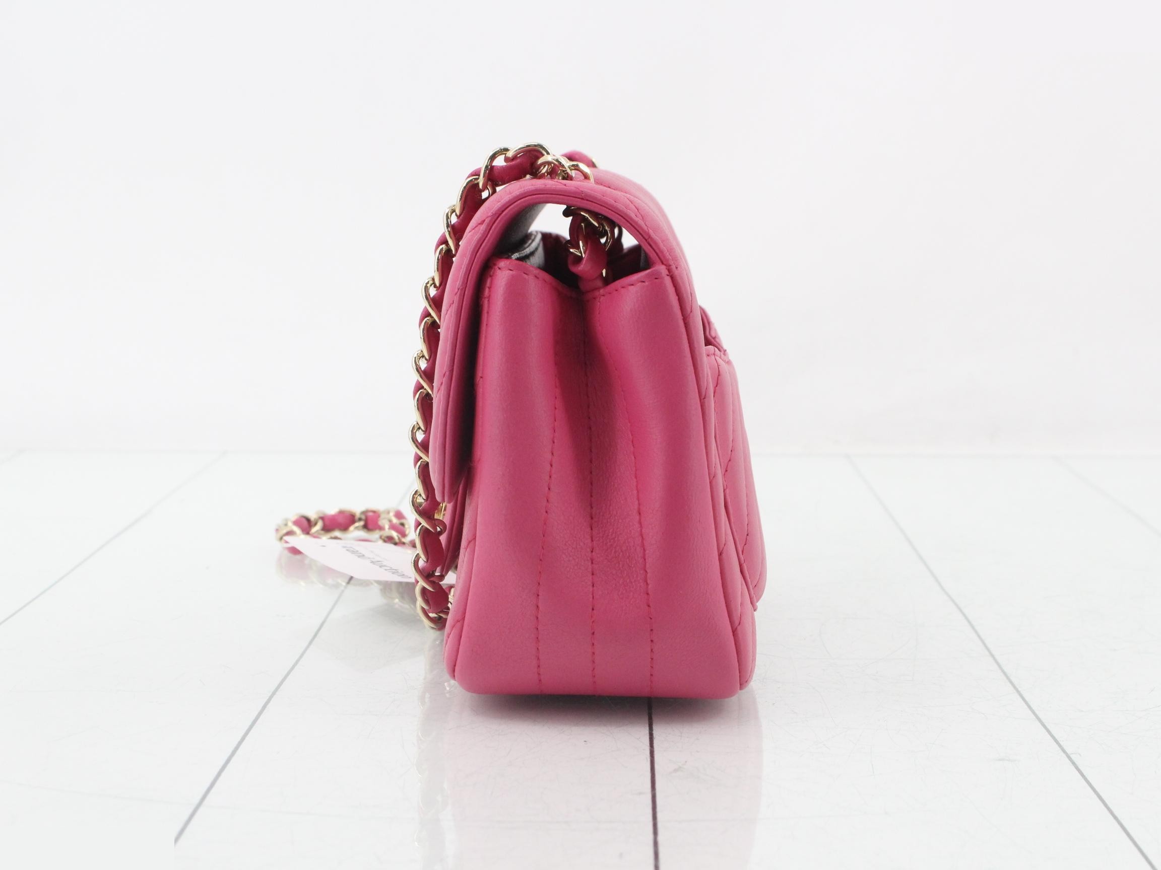 V-stitch lambskin — view 3