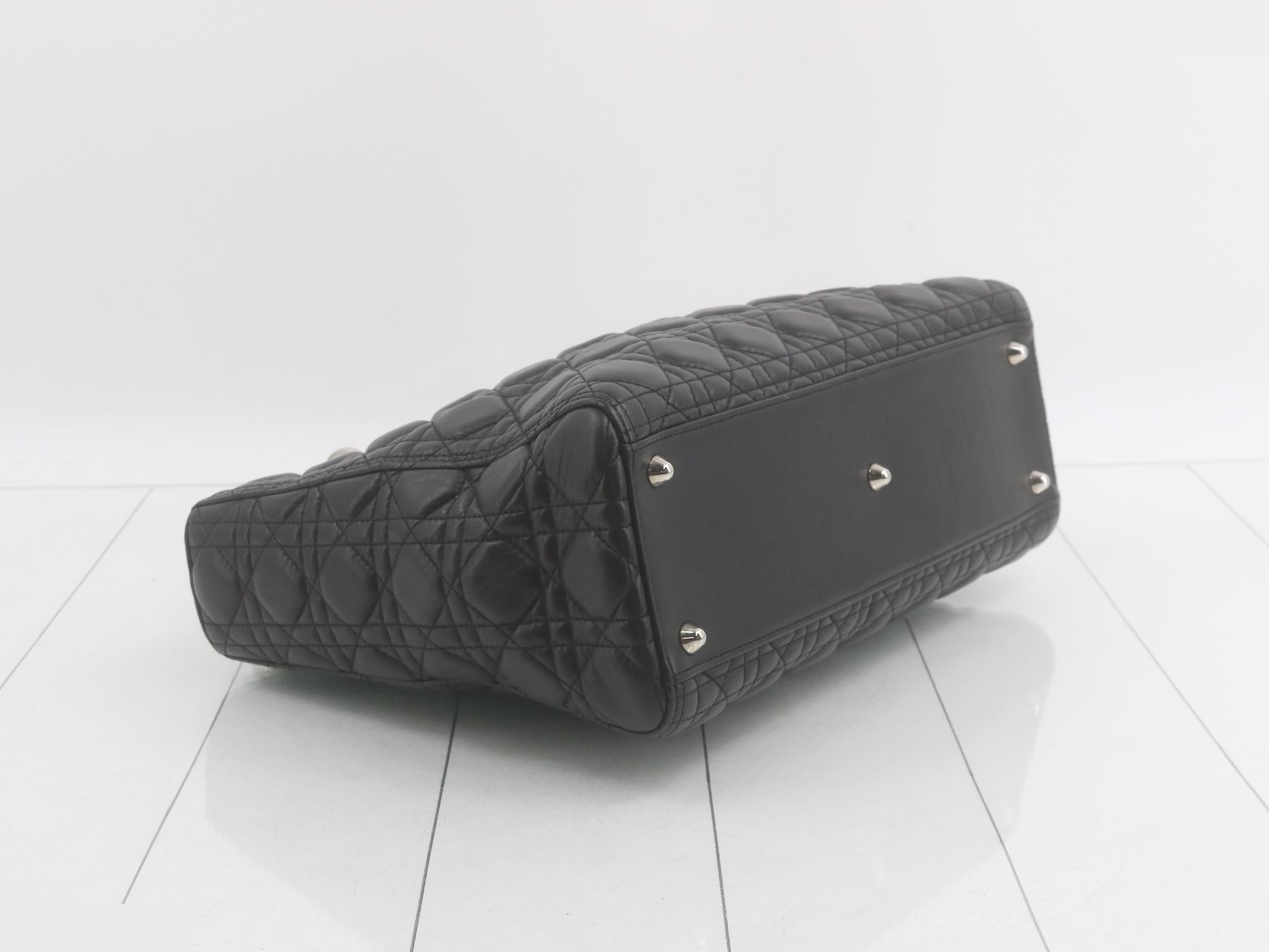 Lady Dior Large Lambskin Cannage — view 5