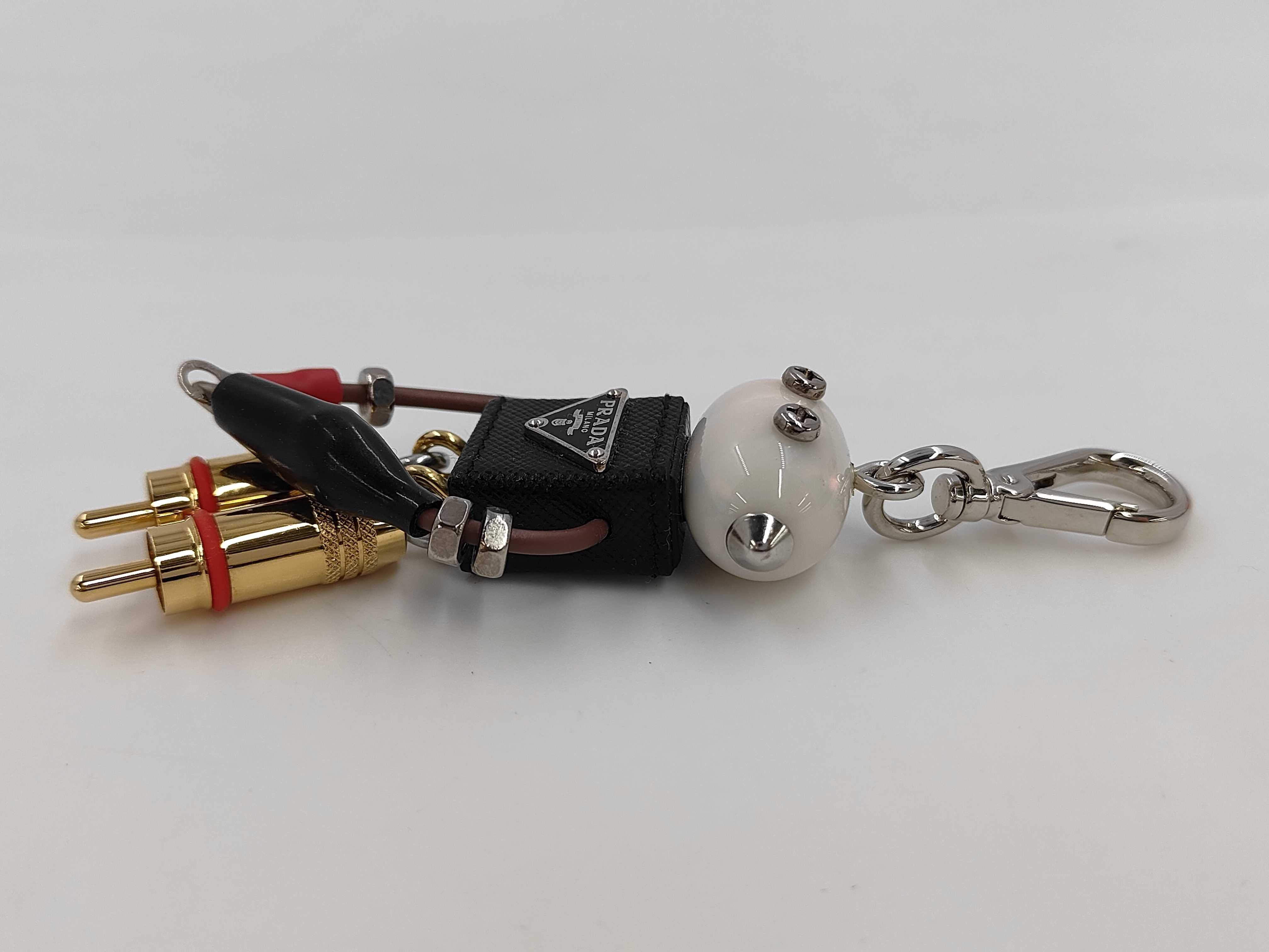 Robot / 1ARA97 / Keychain / Keyring / SV Key Case & Keychain — view 2