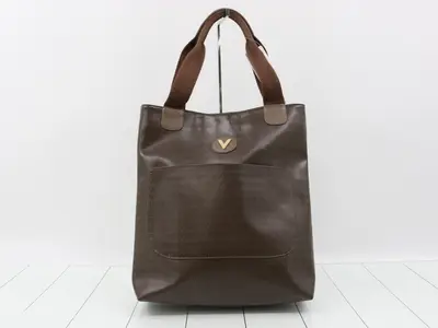 Other lines: Bags and tote bags