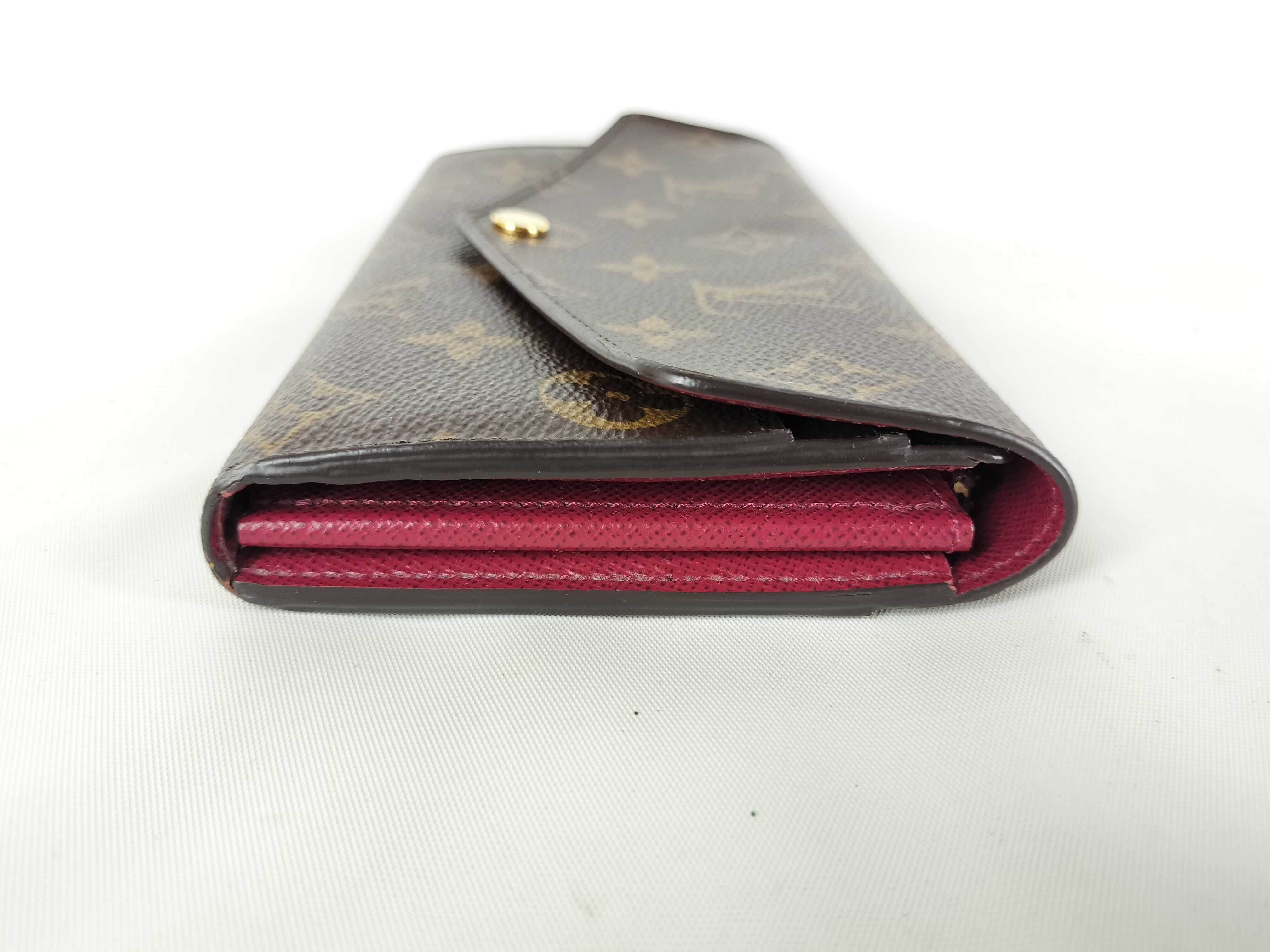Monogram M62235 Portefeuille Sarah Fuchsia Wallet — view 3