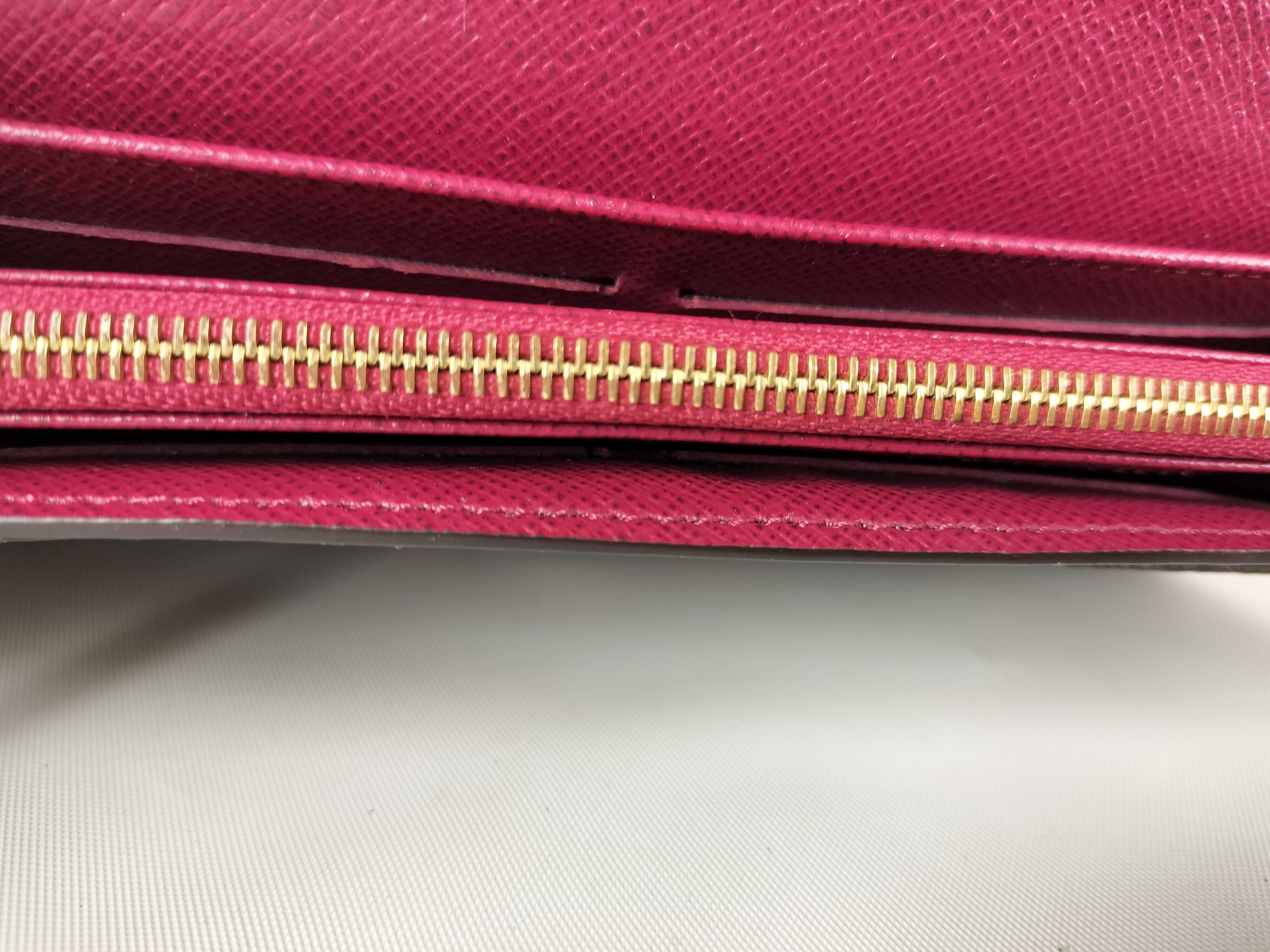 Monogram M62235 Portefeuille Sarah Fuchsia Wallet — view 10