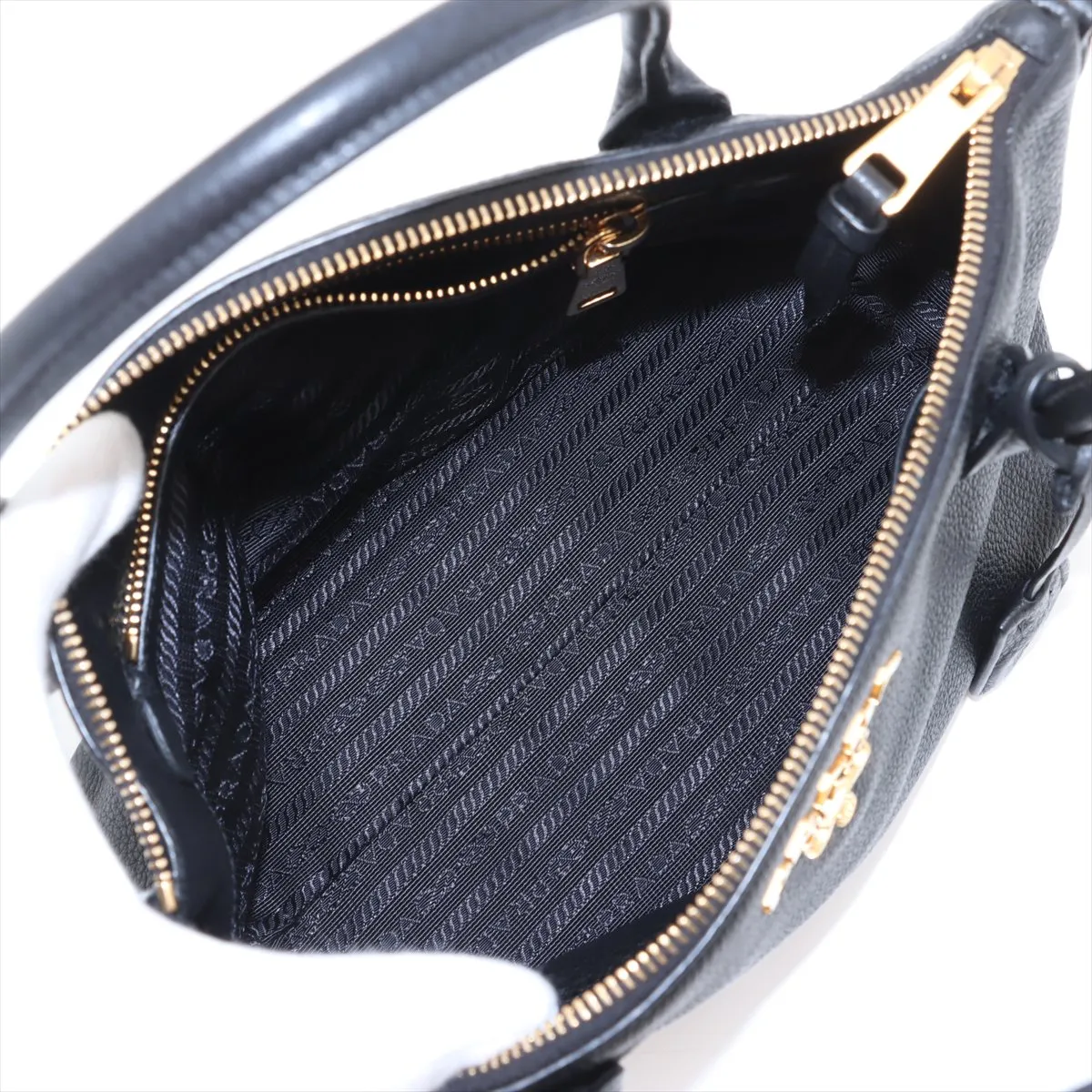 Vitello Daino Leather 2-Way Handbag, Black, 1BA111, Unsigned Guarantee Card — view 8
