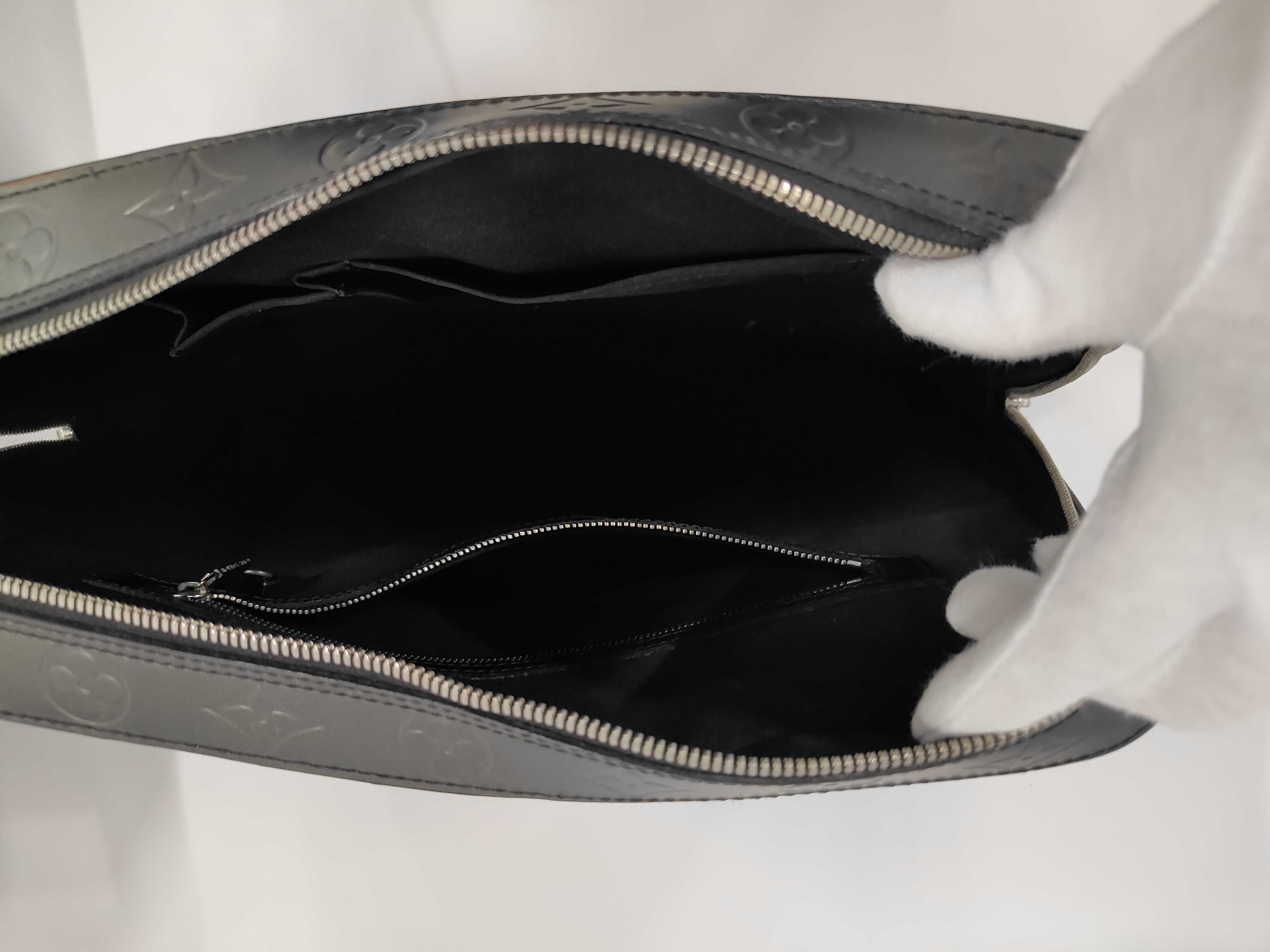 Monogram Matte M55135 Malden Tote Bag — view 8