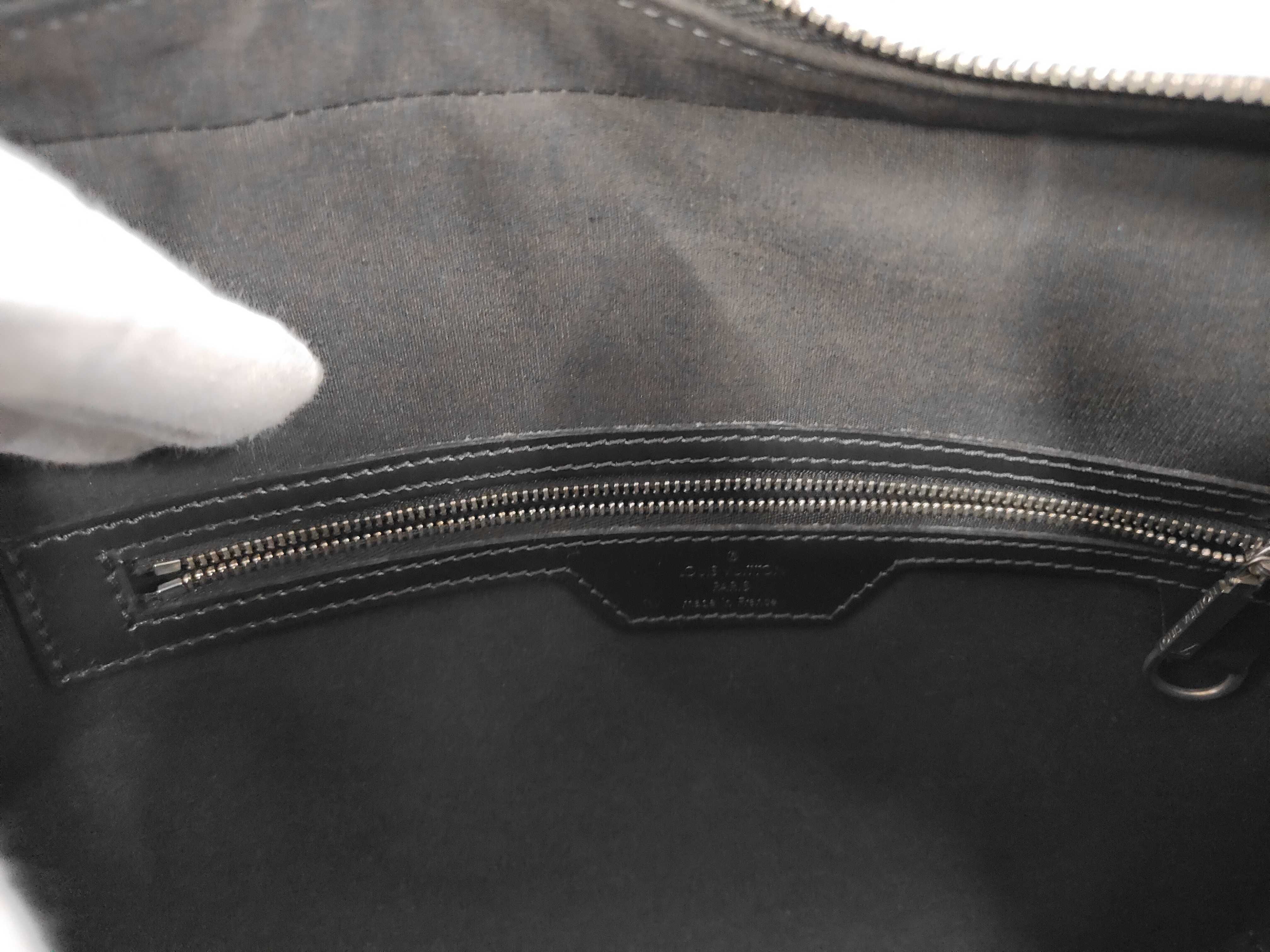Monogram Matte M55135 Malden Tote Bag — view 9