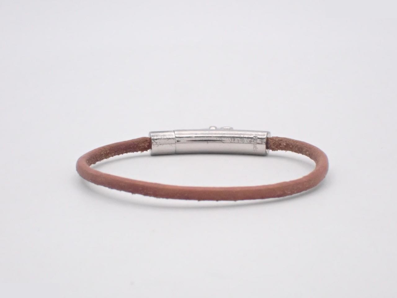 Boxed Key Heart Bracelet, wrist circumference approximately 15.5 cm — view 2