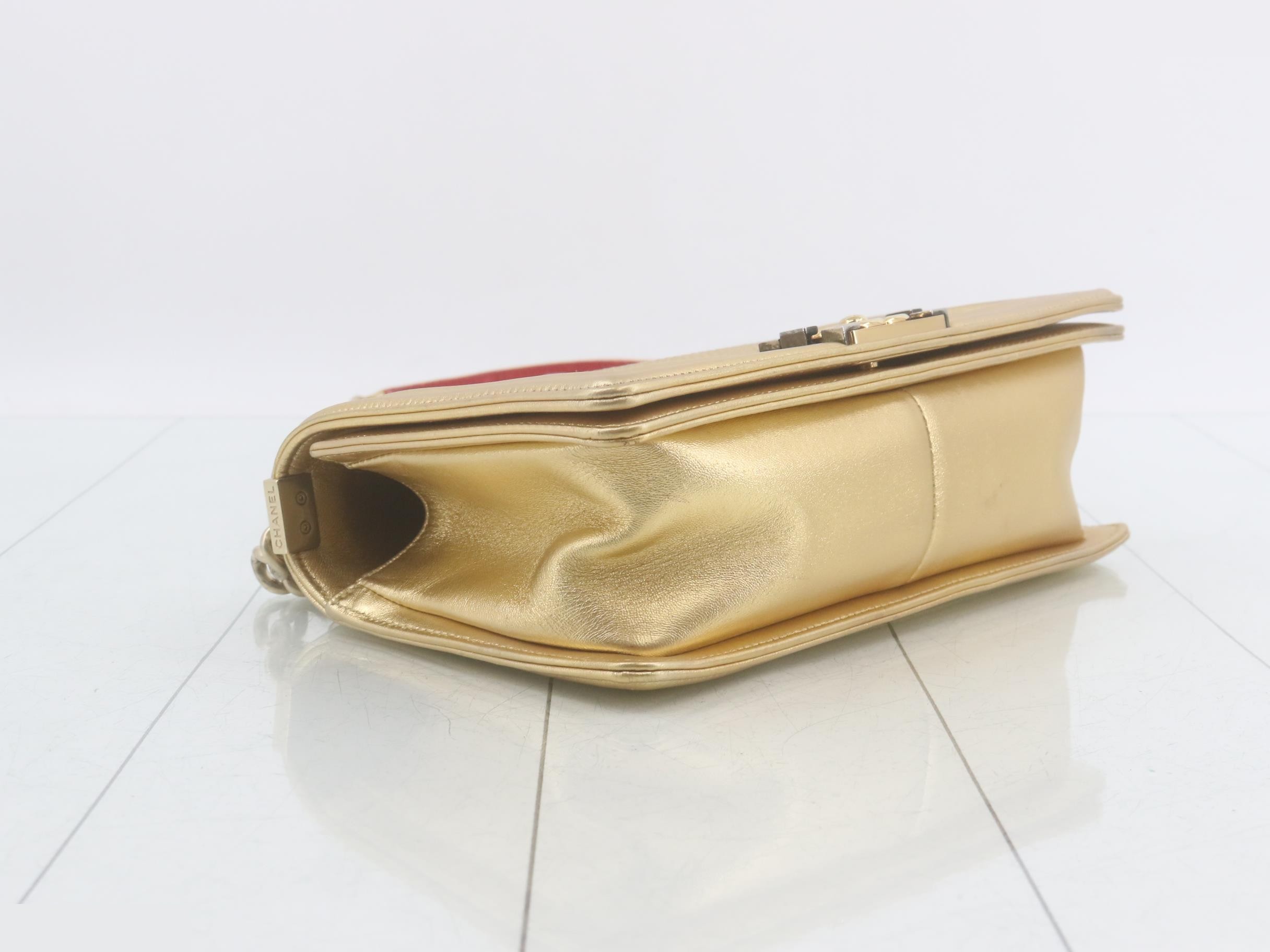 BOY CHANEL Chain Shoulder Bag, Gold — view 5