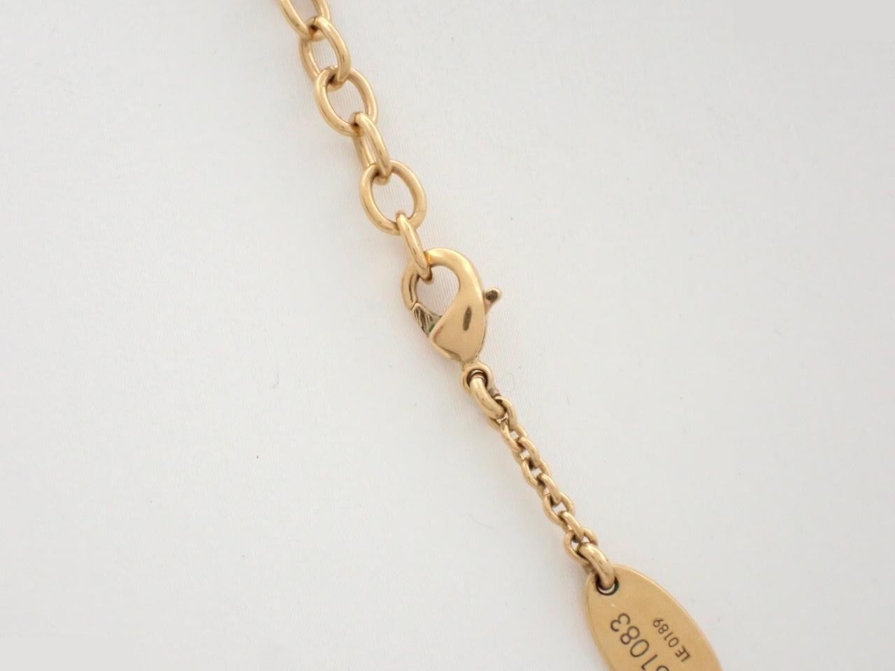 Essential V Necklace, Gold, Neck Circumference Approx. 48cm — view 2