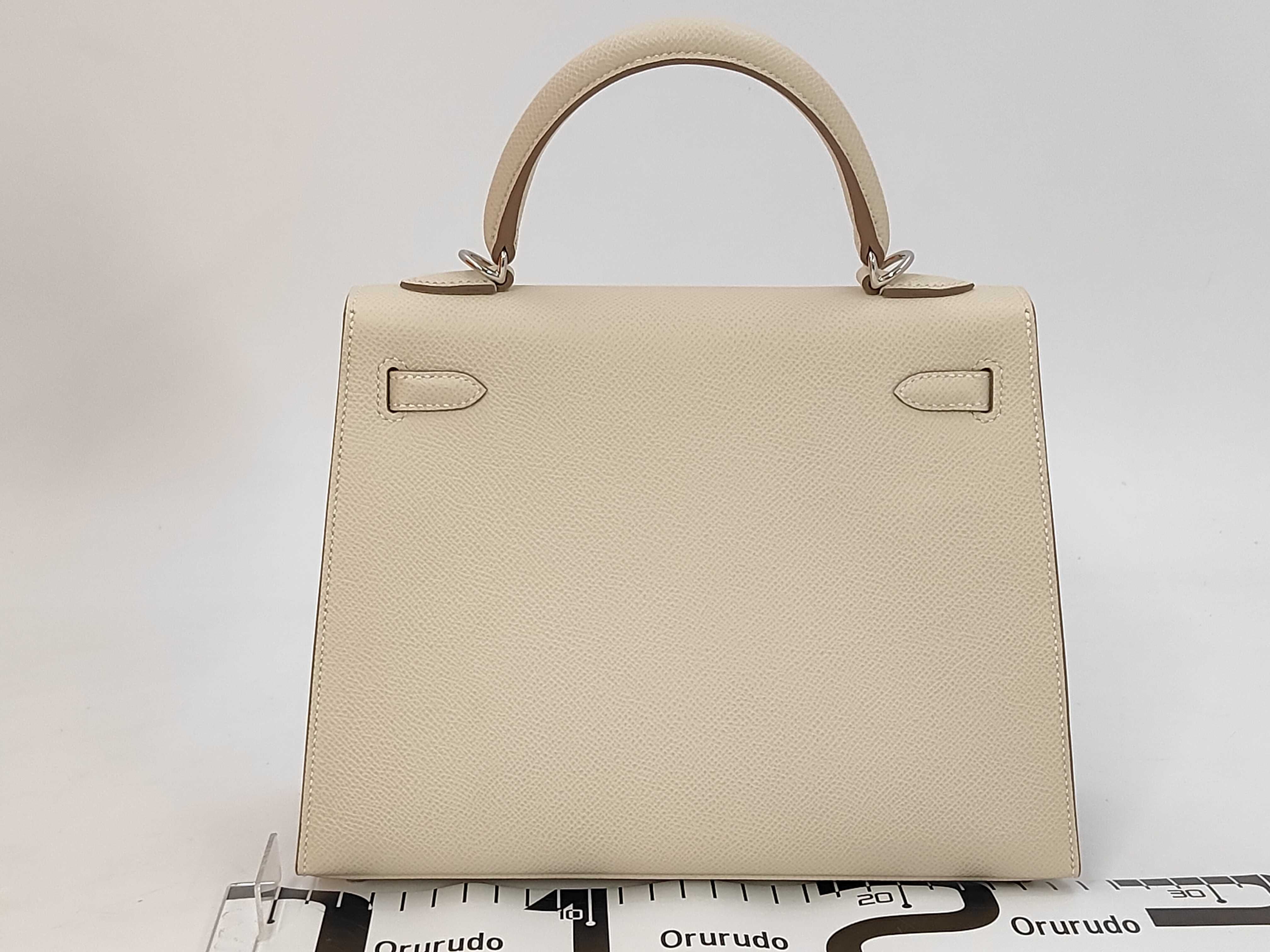 Kelly 25 Handbag, Calfskin, U-stamp — view 2