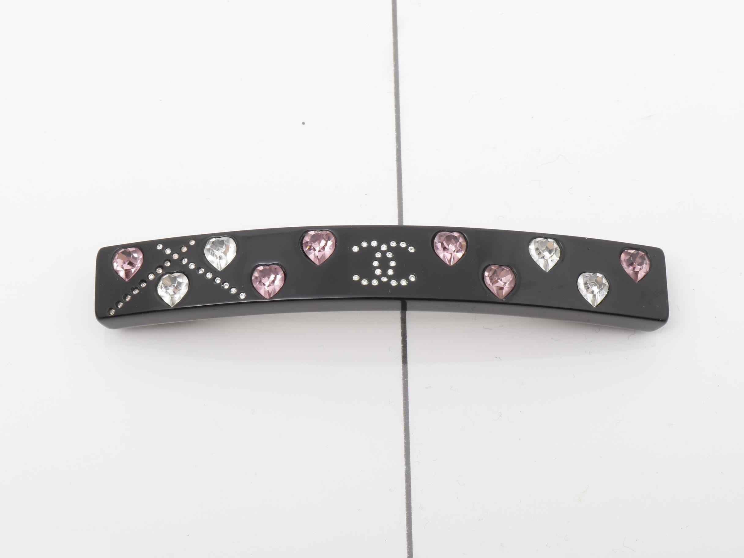 04A Barrette