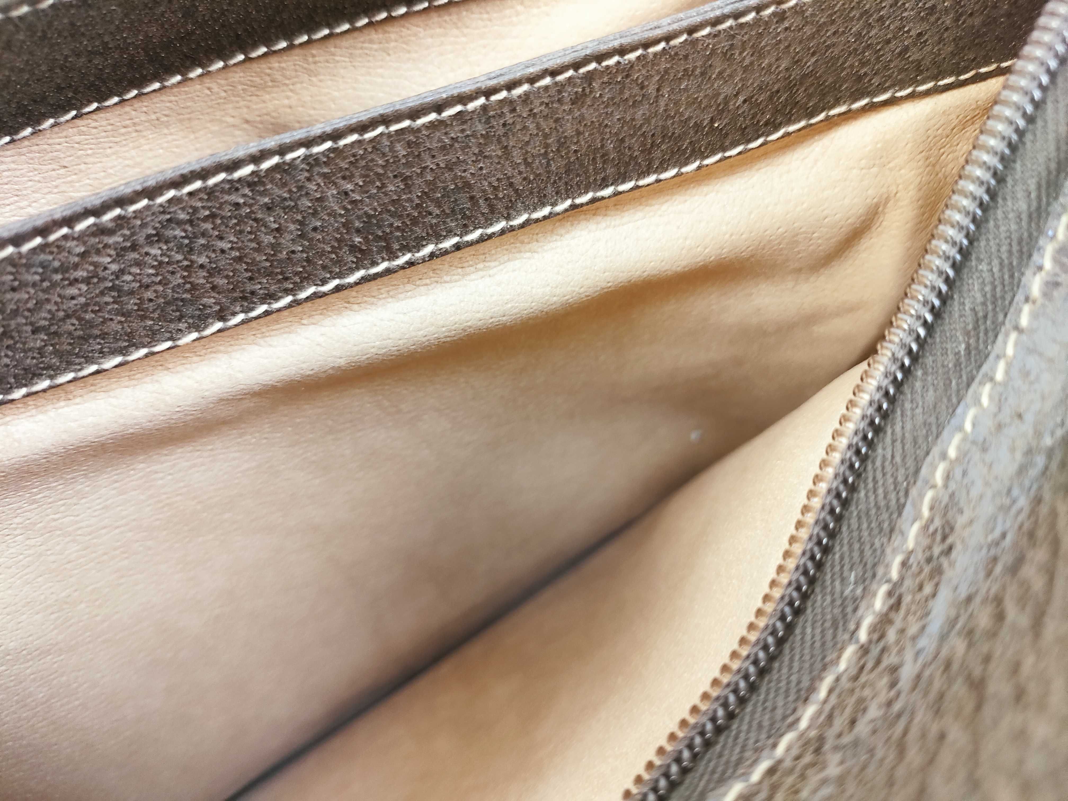 Old GG Sherry Line One-Shoulder Bag — view 14