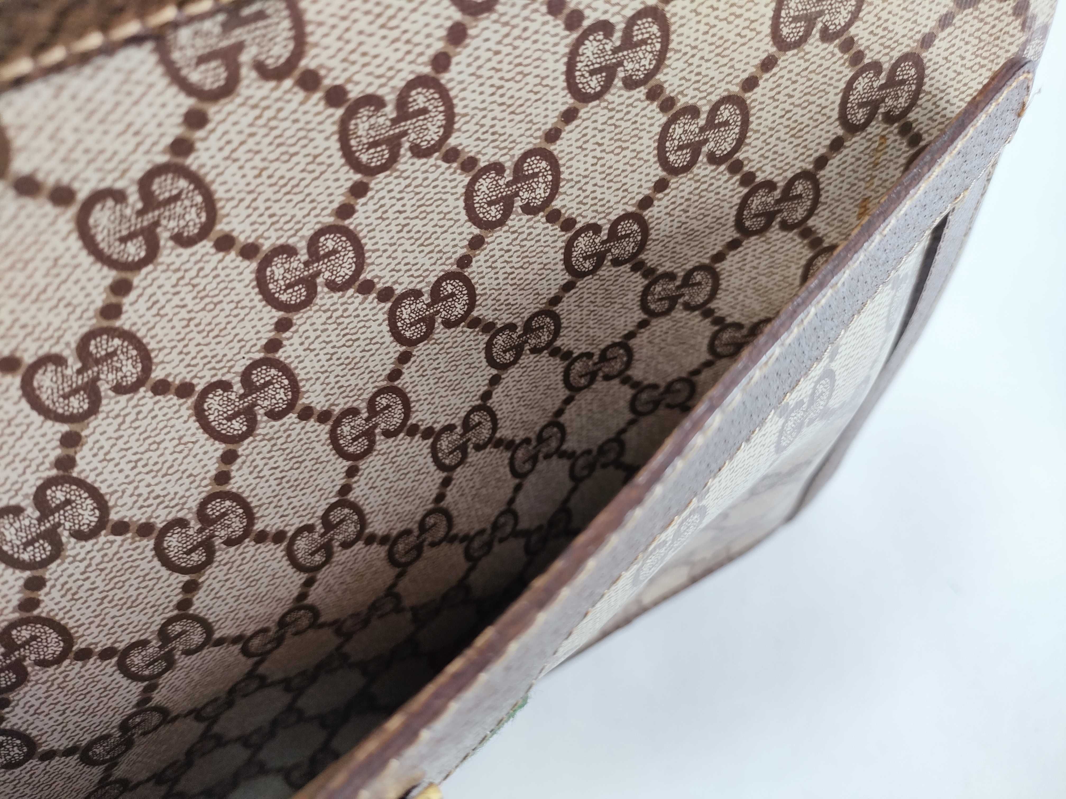 Old GG Sherry Line One-Shoulder Bag — view 15