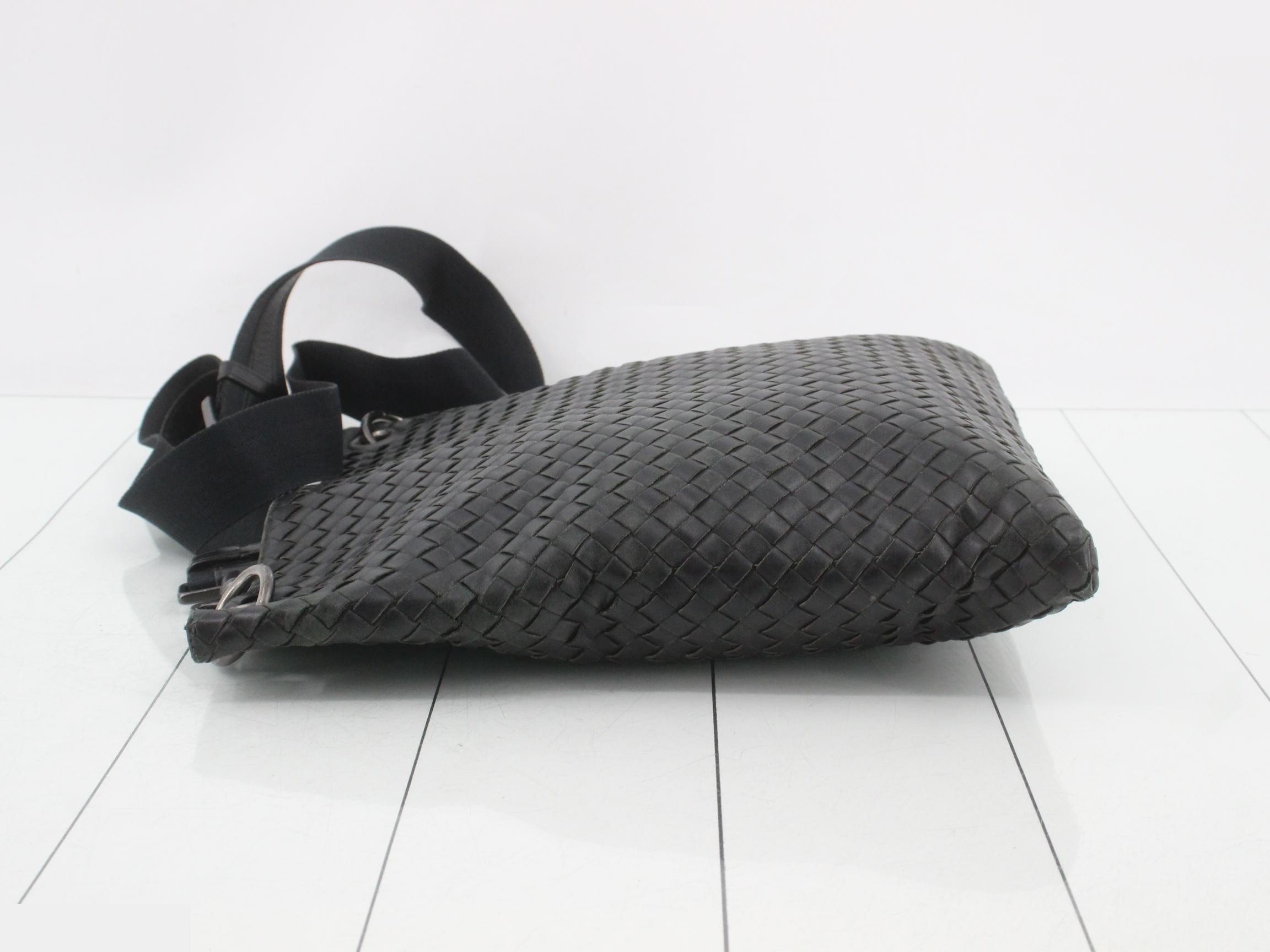 Shoulder bag — view 4