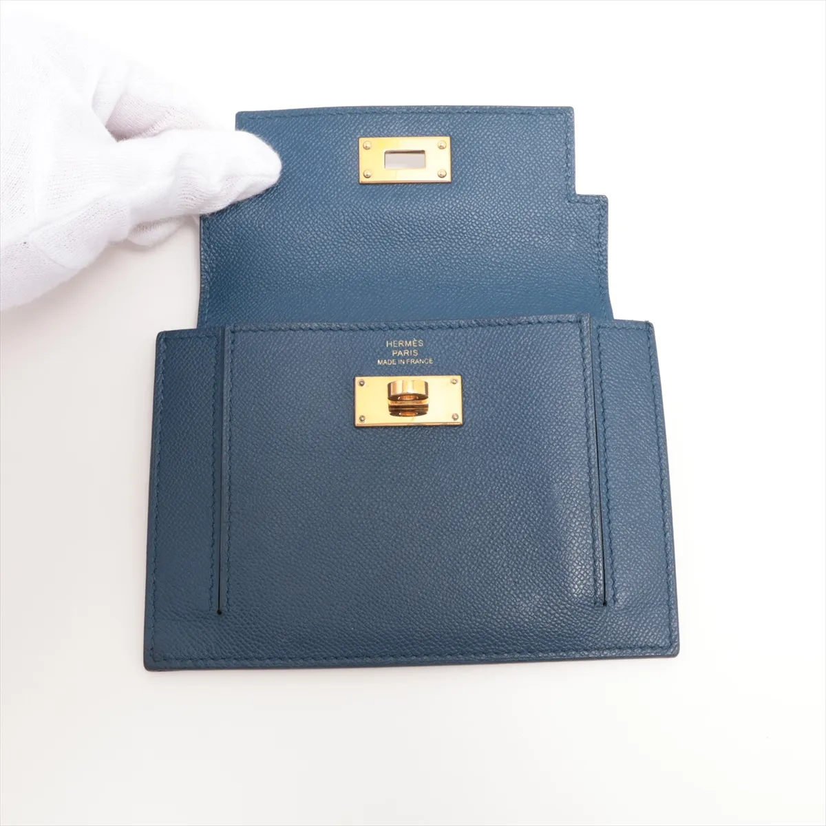 Kelly Pocket Compact Vaux Madame Coin Case Blue Gold Hardware Y:2020 — view 3