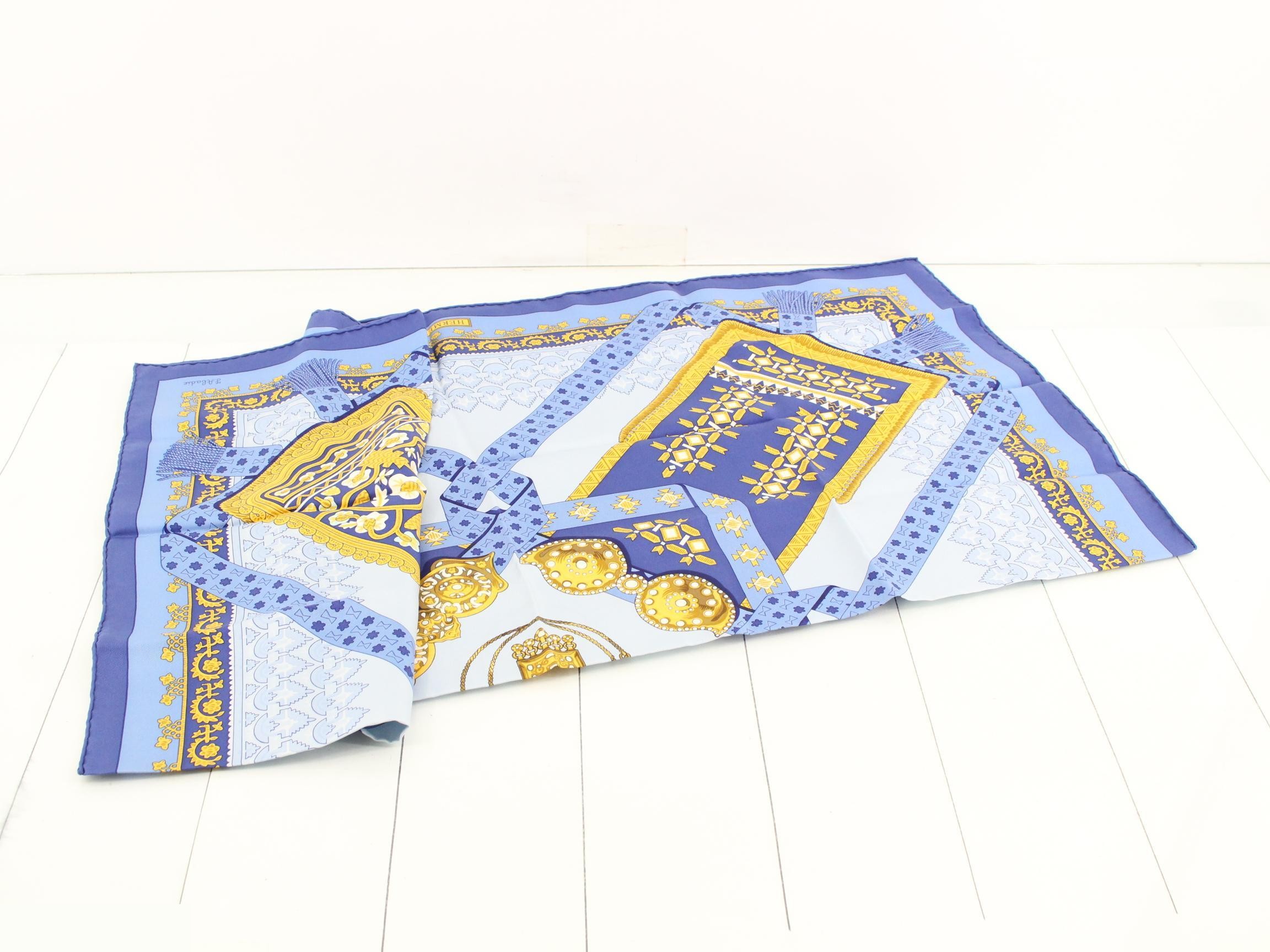 Carre 90 Golden Twig Silk Scarf — view 3