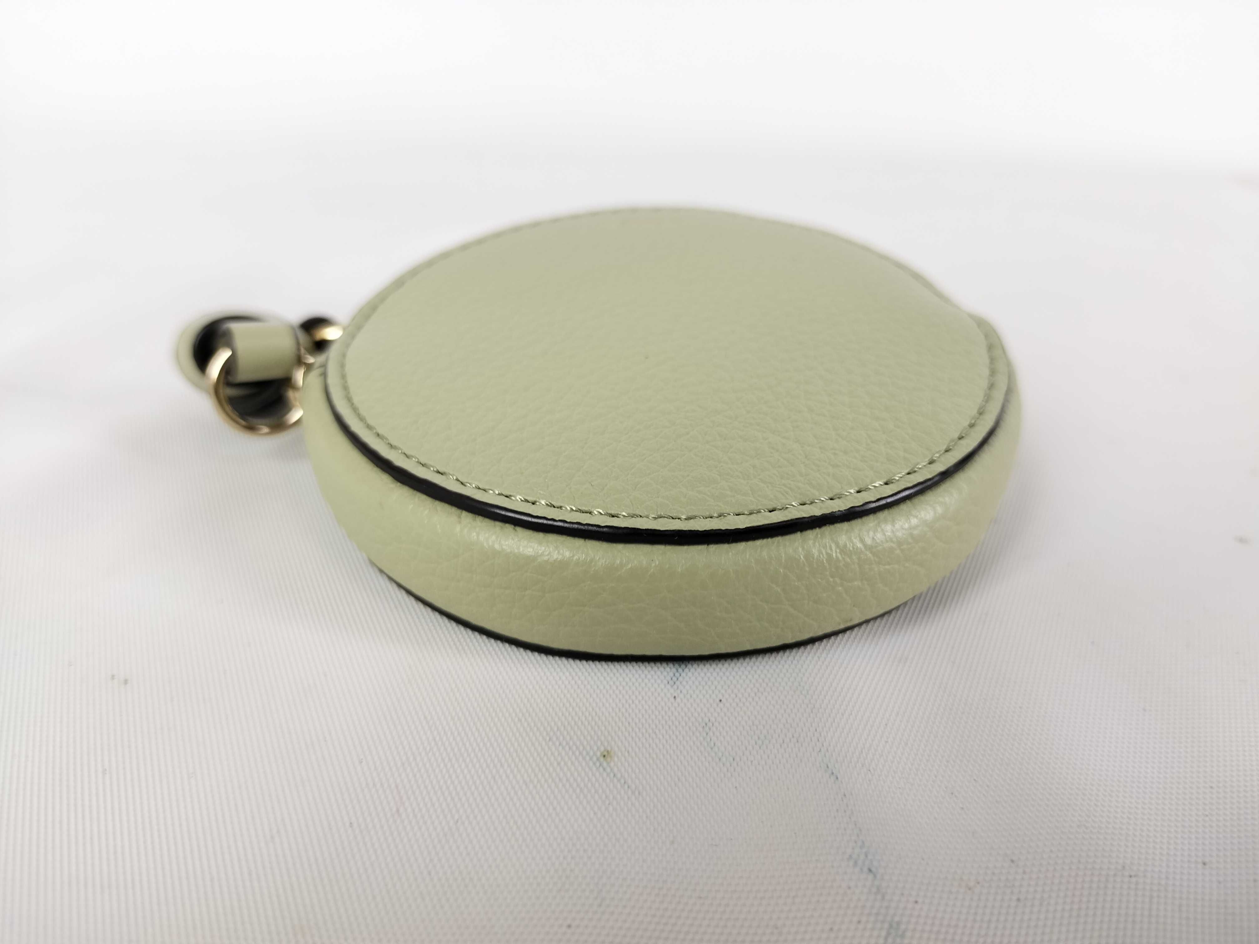 leather round zipper coin case with box. — view 2