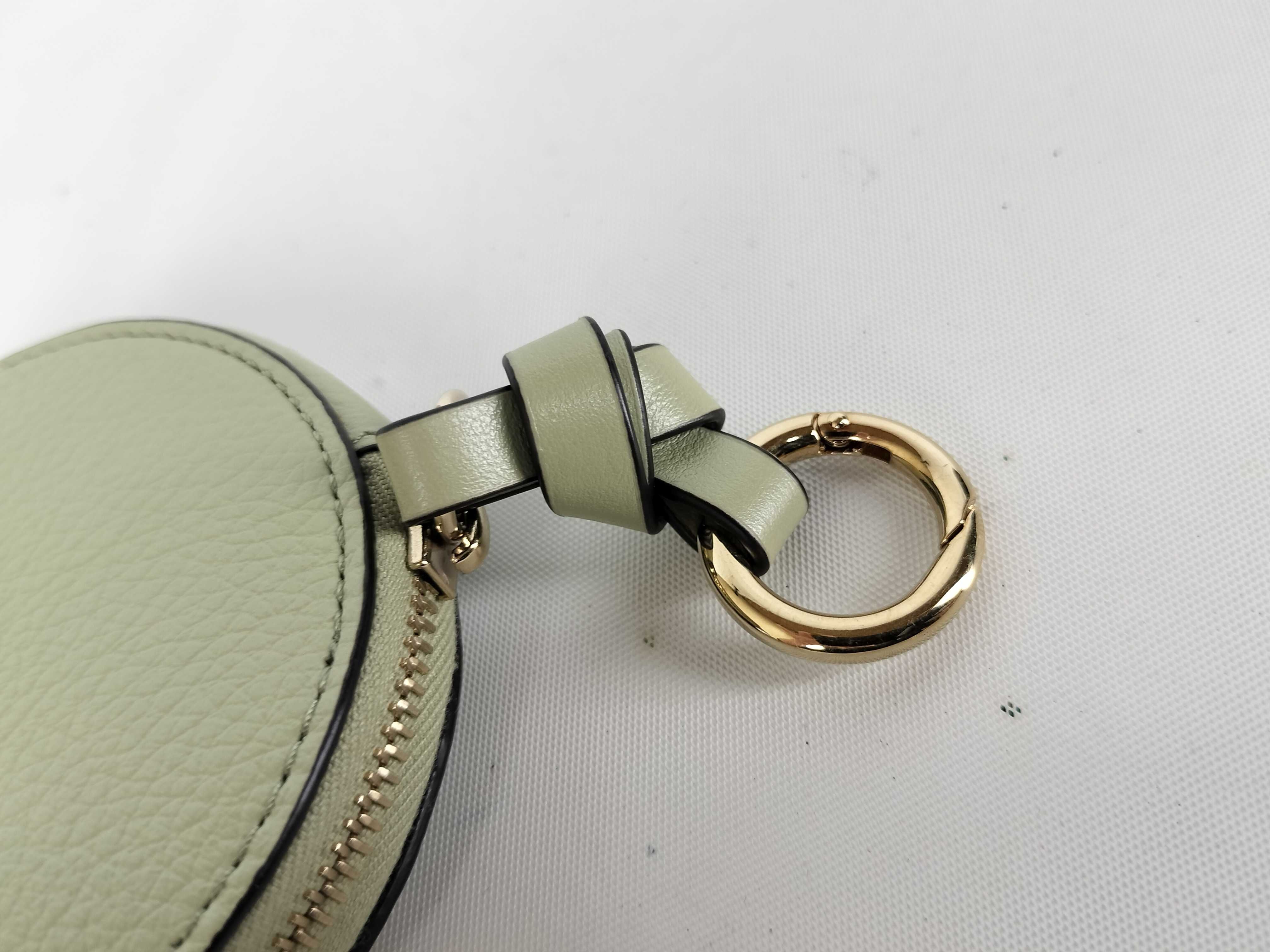 leather round zipper coin case with box. — view 5