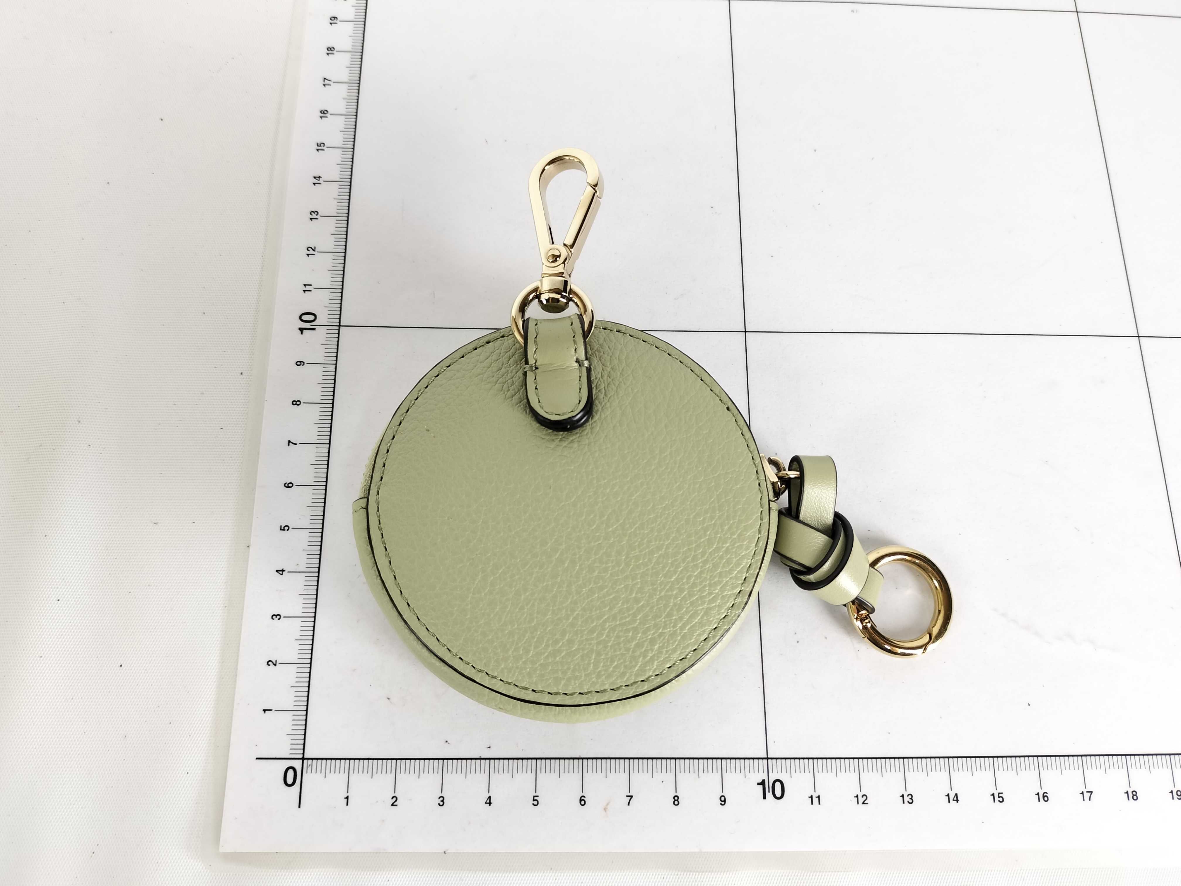 leather round zipper coin case with box. — view 9